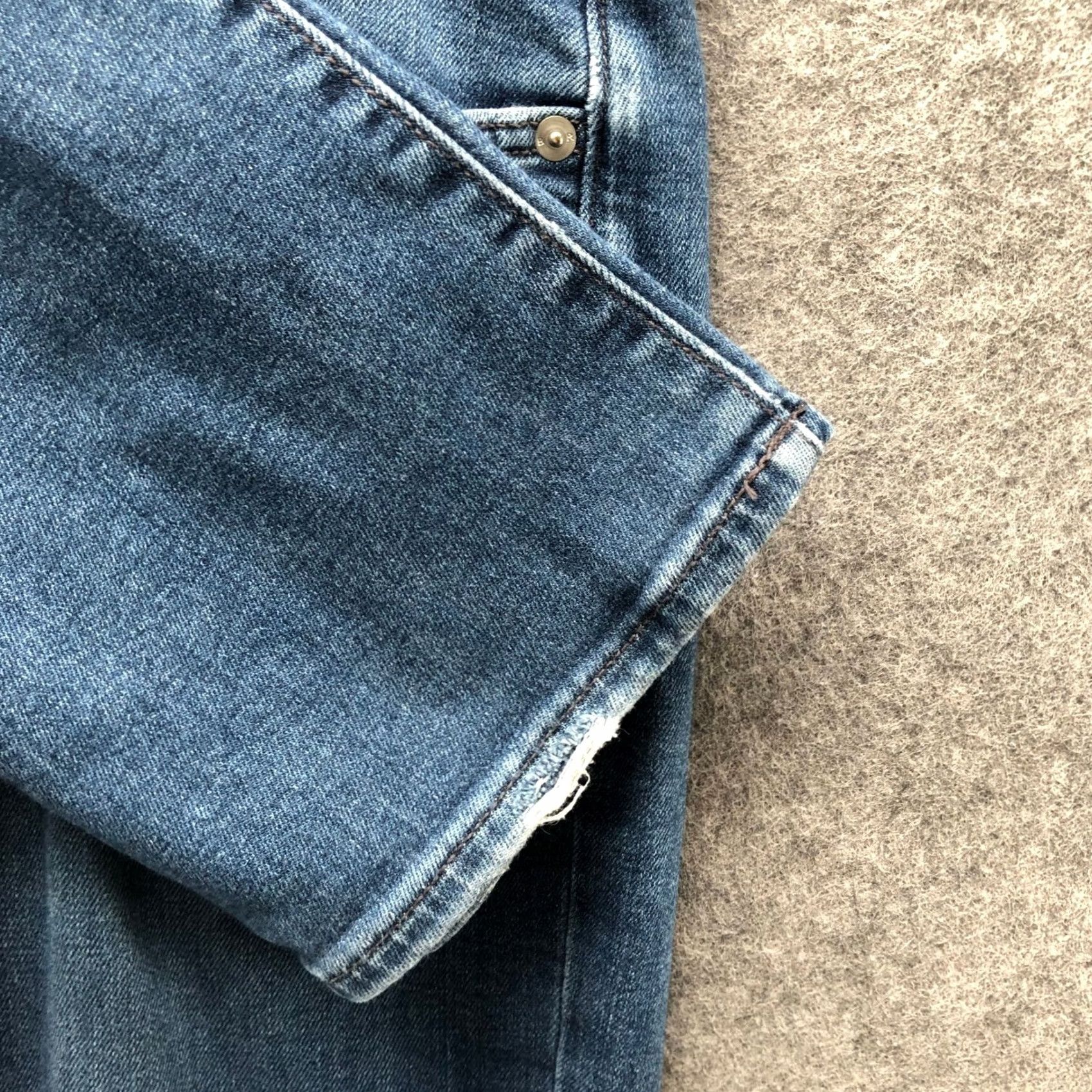 Banana Republic Banana Republic Jeans Mens 36x32 Travel Indigo Blue Washed Stretch Slim Straight 5-Pocket Denim Cotton Blend Medium Indigo Label Logo Zip Button Mens Size US 36 / EU 52 - 3 Thumbnail
