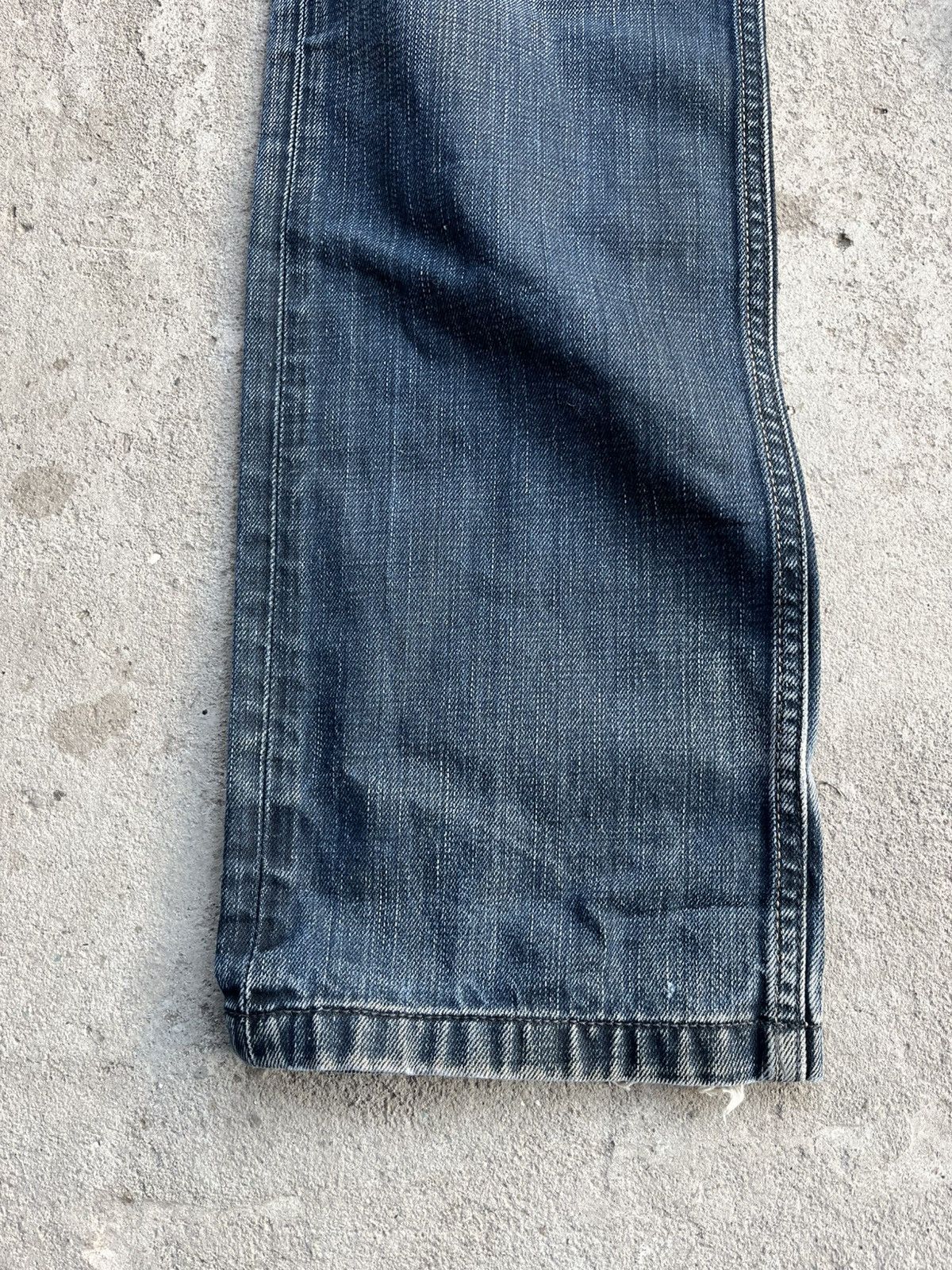If Six Was Nine × Le Grande Bleu (L.G.B.) × Tornado Mart Japanese Distressed Balenciaga Style Y2K Jeans Faded Denim Size US 32 / EU 48 - 10 Thumbnail