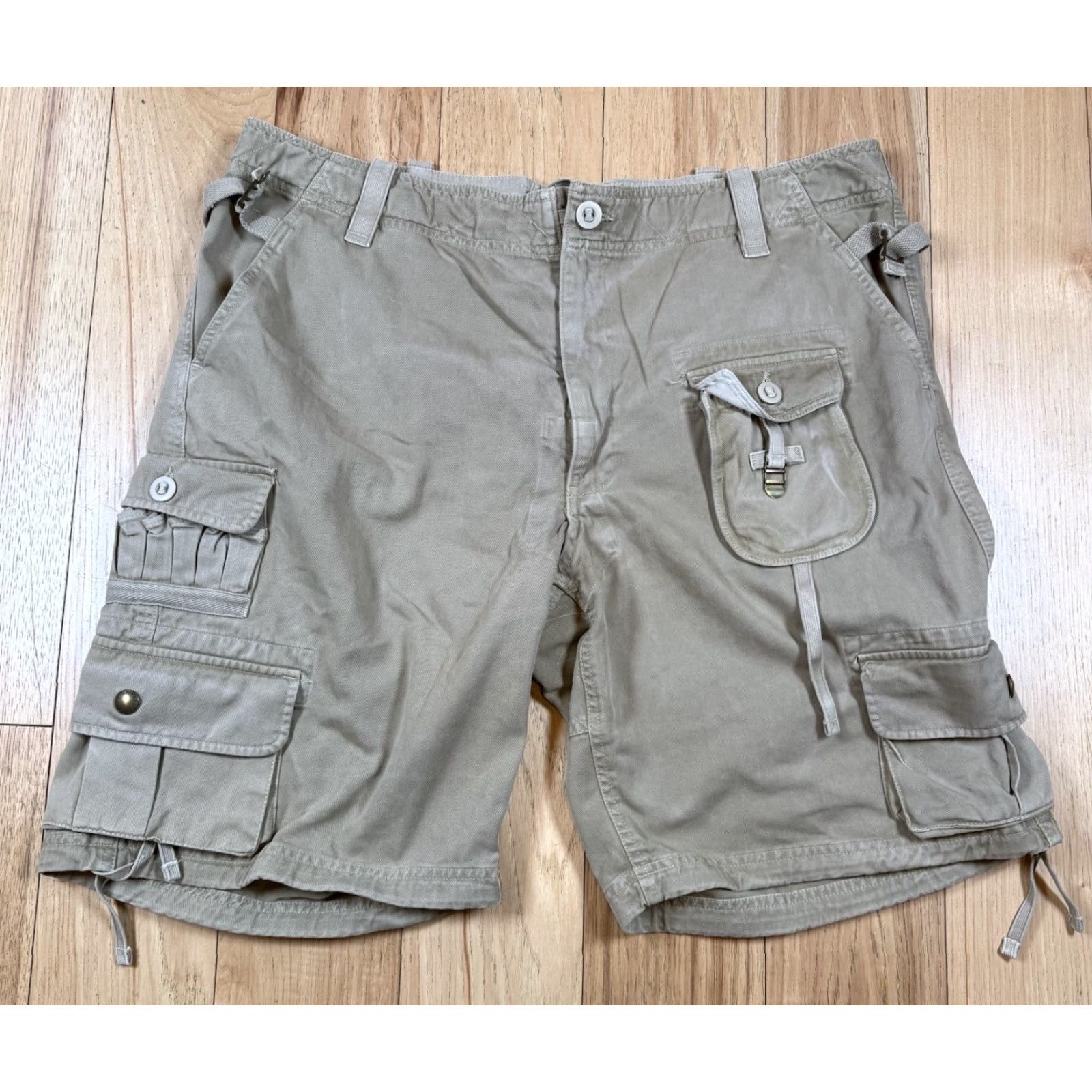 Polo Ralph Lauren VINTAGE Polo Ralph Lauren Cargo Paratrooper Shorts Mens 38 Brown White Flight Military Cargo Shorts Mens 38 Brown White Size US M / EU 48-50 / 2 - 2 Thumbnail