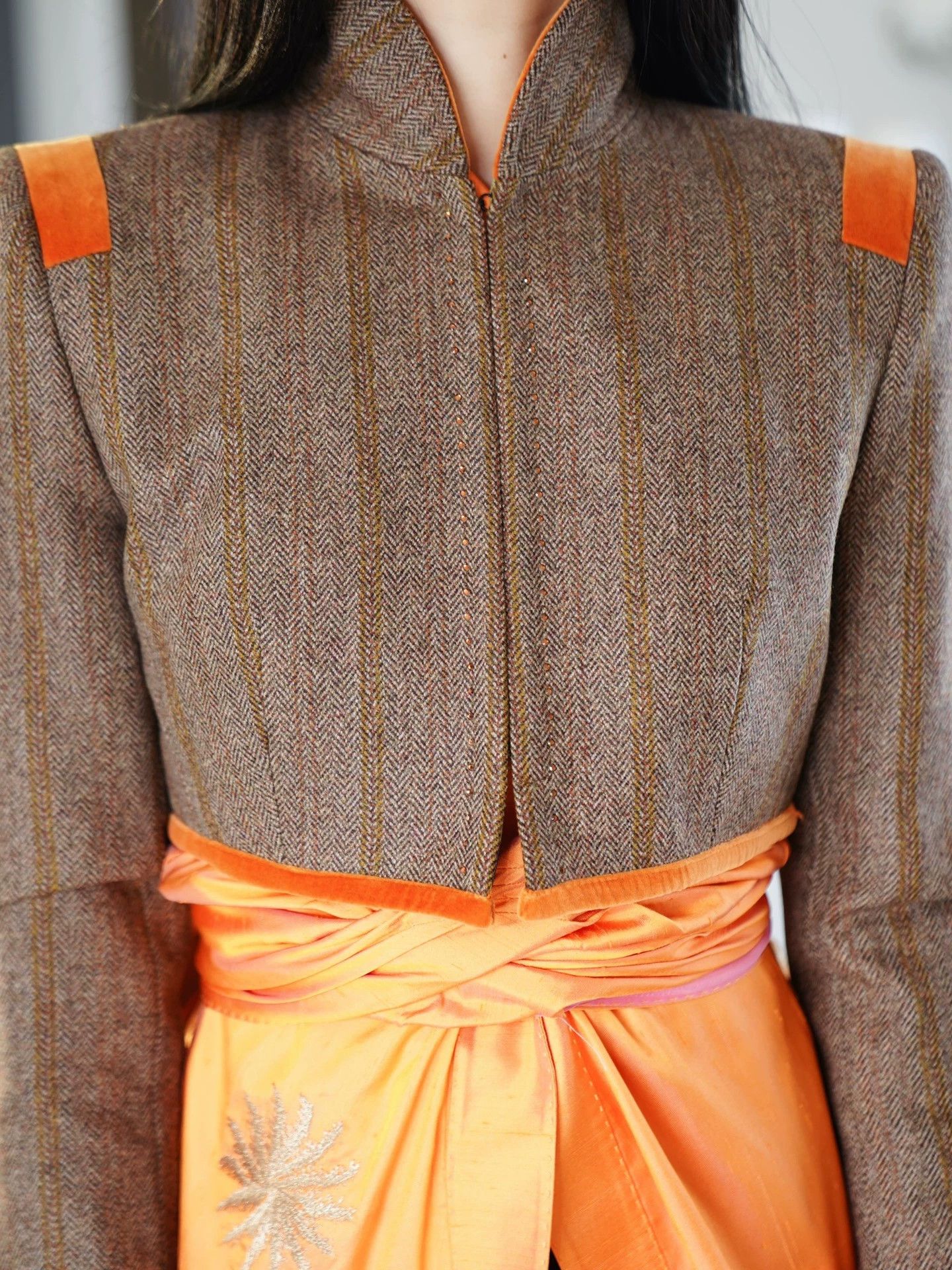 Etro Etro Vintage Warm Brown Wool Herringbone Velvet Short Blazer Size S / US 4 / IT 40 - 8 Thumbnail