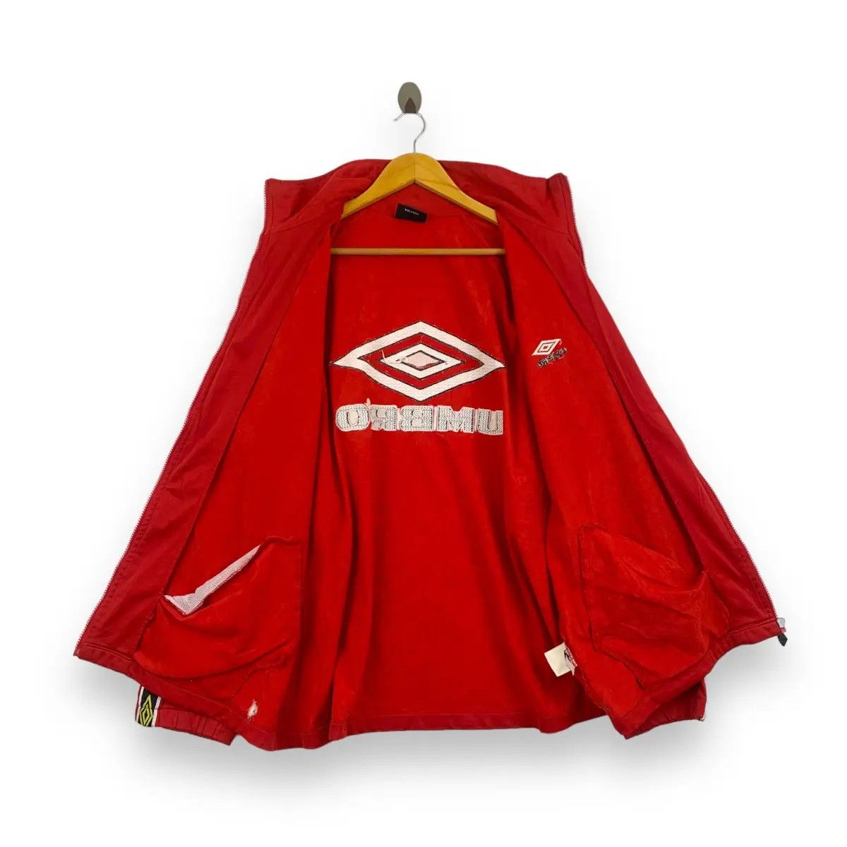 Umbro Vintage UMBRO ENGLAND Football Side Tape Sleeve Warm Size US L / EU 52-54 / 3 - 2 Thumbnail
