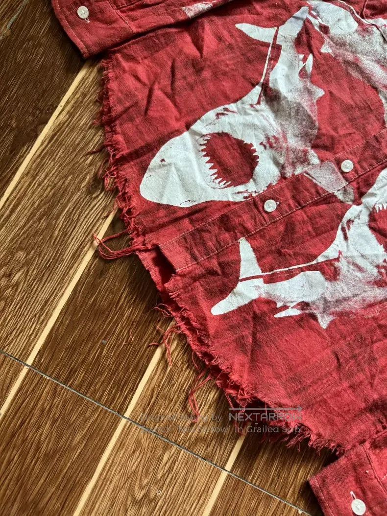 Amiri Amiri Red shark shirt Size US S / EU 44-46 / 1 - 6 Thumbnail