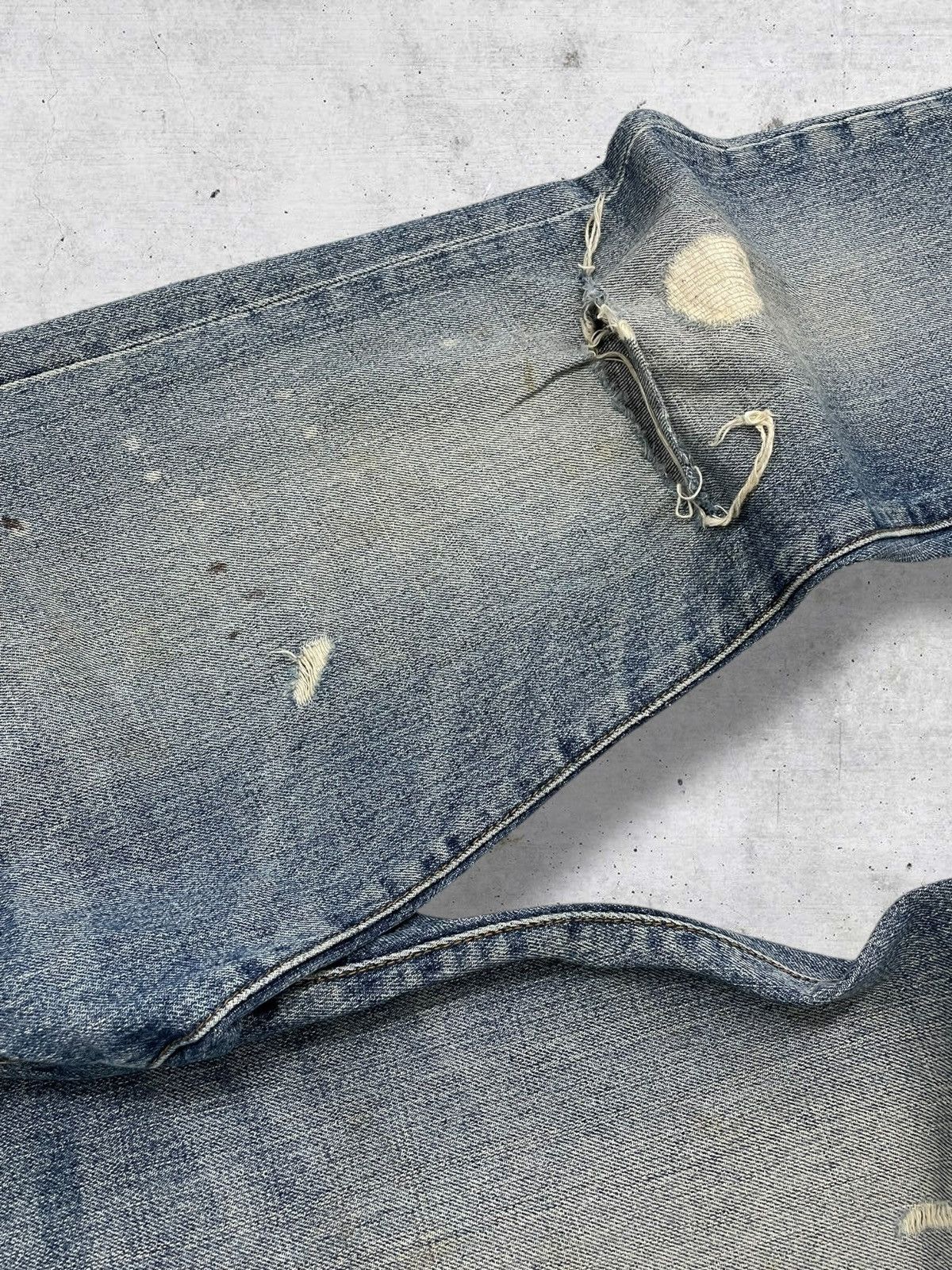 semanticdesign VINTAGE JAPAN IN THE ATTIC SPLASH RIPPED DISTRESSED DENIM Size US 30 / EU 46 - 8 Thumbnail