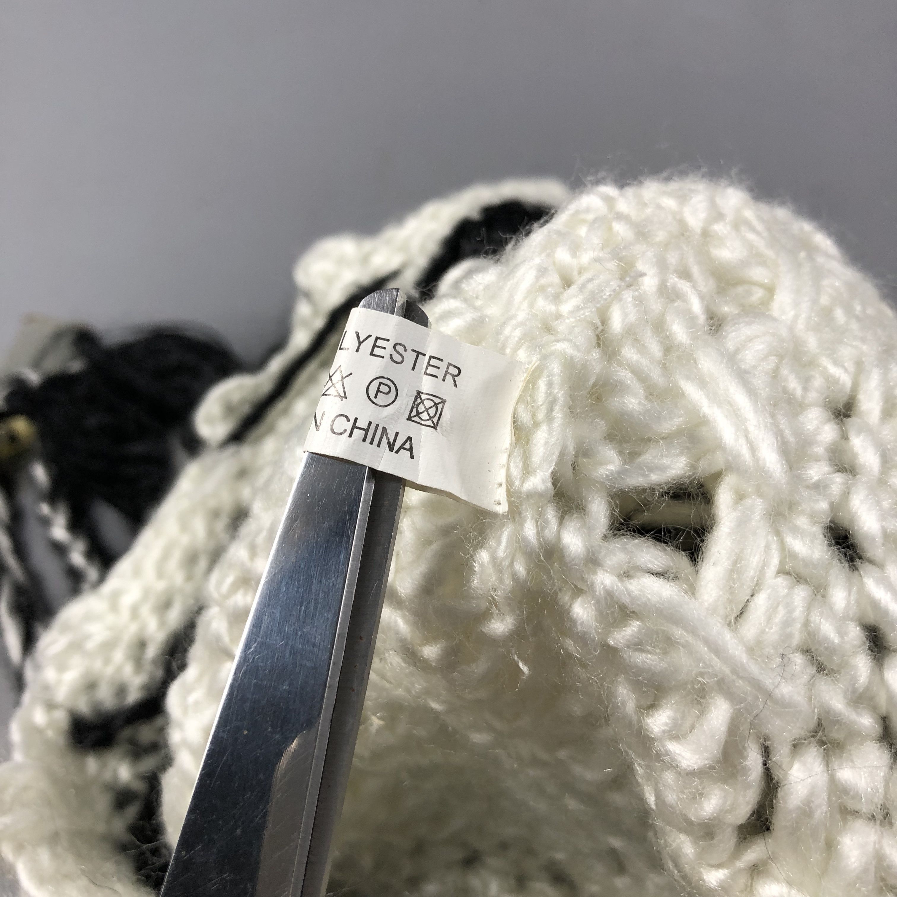 Japanese Brand Knit Crochet Earflap Beanie Snowcap Snow Hat B906 Size ONE SIZE - 6 Thumbnail
