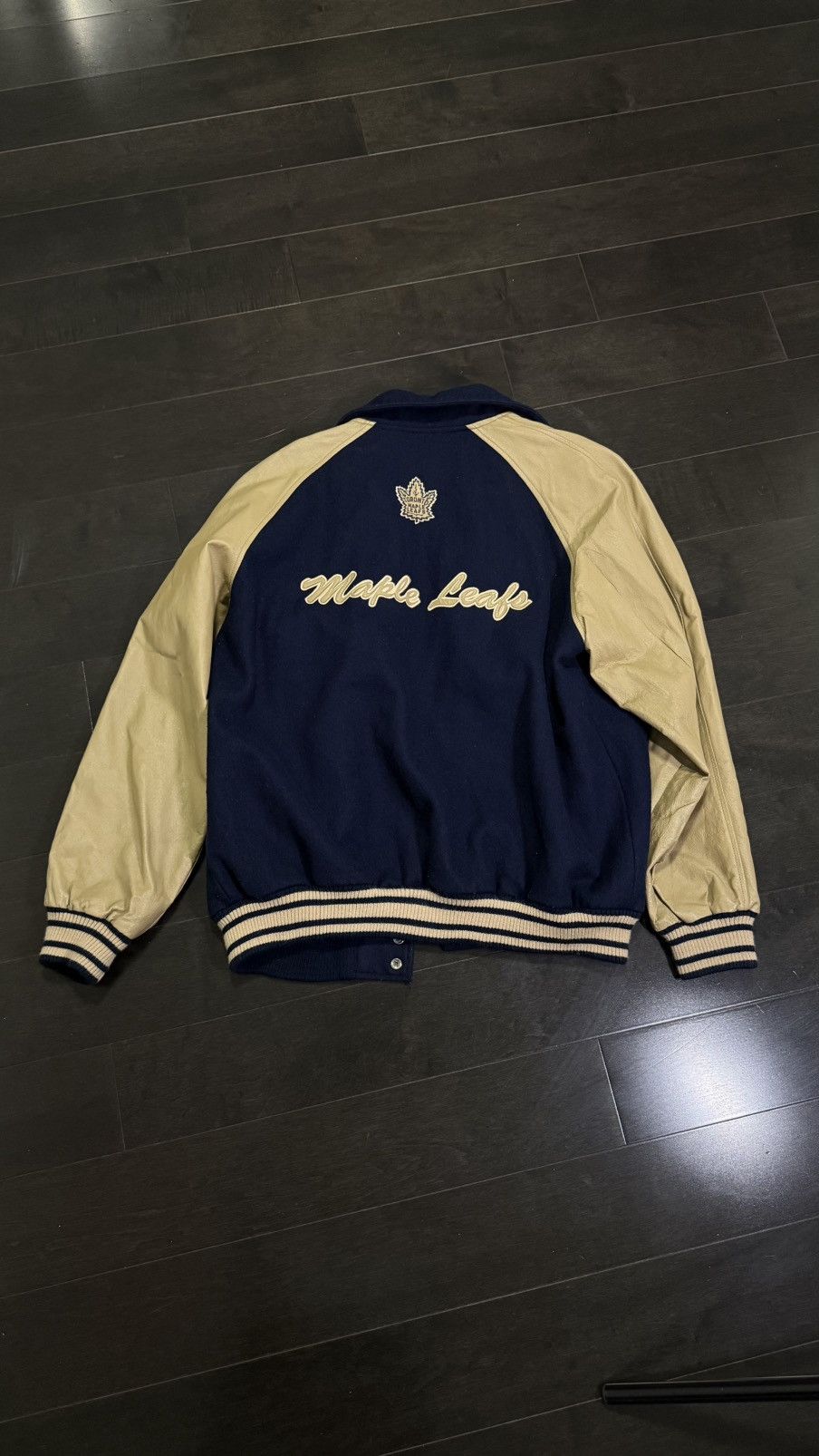 Other 1990’s Vintage Toronto Maple Leafs Felt Jacket NHL Size US M / EU 48-50 / 2 - 2 Thumbnail