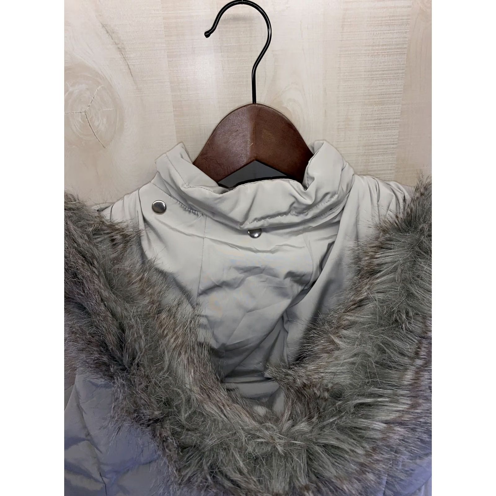 Talbots Talbots Vest Hooded Puffer Down Down Faux Fux Womens Petite M-7273 Gray Size PM Button Logo Zip Snap Casual Travel Spring Fall Winter Womens Size M / US 6-8 / IT 42-44 - 6 Thumbnail