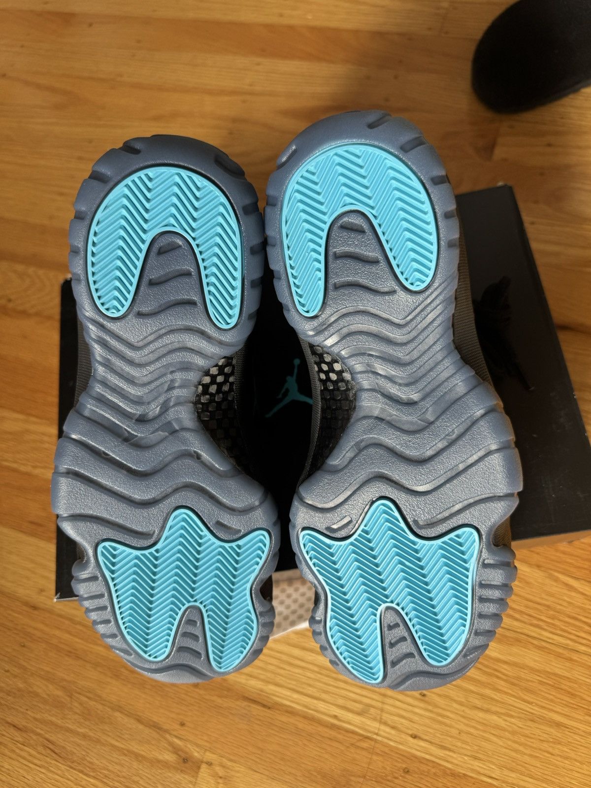 Jordan Brand JORDAN 11 GAMMA 🥶 Size US 8.5 / EU 41-42 - 9 Thumbnail