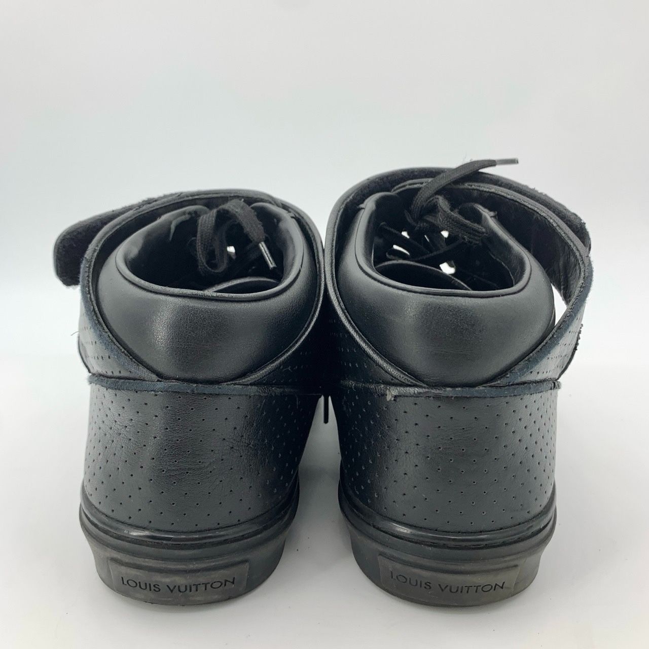 Louis Vuitton Louis Vuitton Logo Black Lace-Up High-Top Skateboarding Sho Size US 12 / IT 42 - 7 Thumbnail