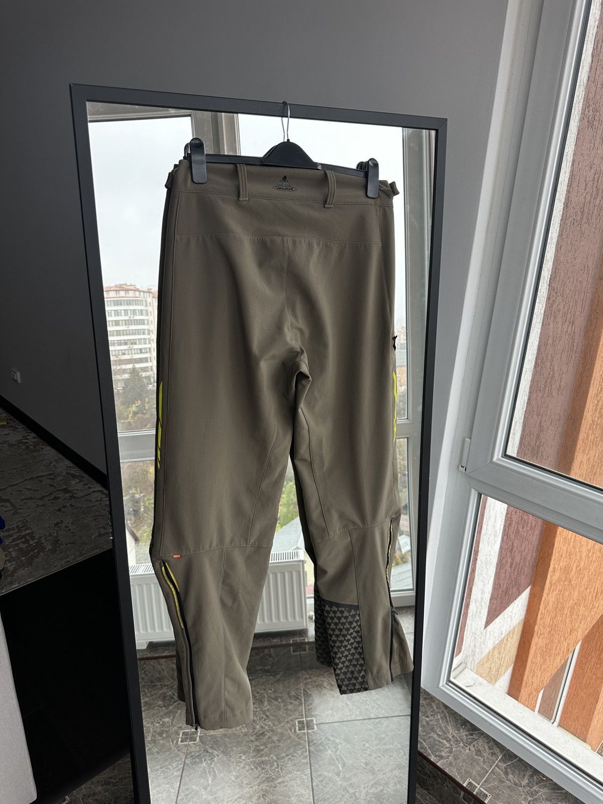 Outdoor Voices VAUDE Men’s Gravit Softshell Pants SAMPLE Prototype 52 Size US 34 / EU 50 - 10 Thumbnail