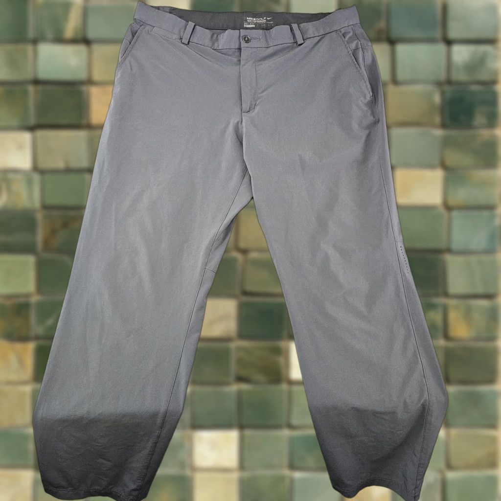 Nike Nike Golf Pants Mens 36x32 Gray Dri-FIT Tour Performance Stretch Ventilated Pants Mens Gray Nike Golf Dri-FIT Tour Performance Stretch Ventilated Size US 36 / EU 52 - 1 Thumbnail