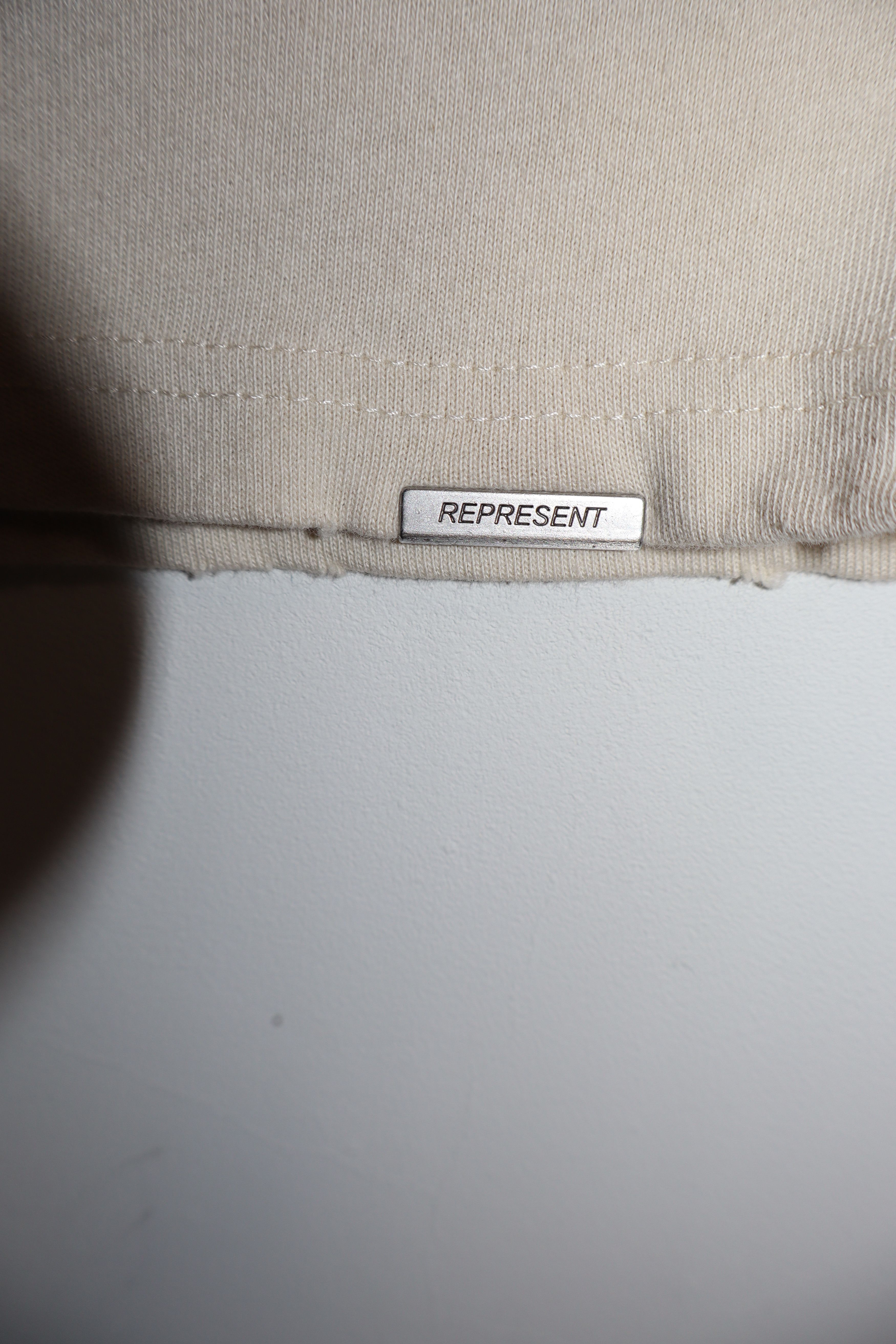 Represent Clo. Hear the thunder tshirt Size US L / EU 52-54 / 3 - 5 Thumbnail