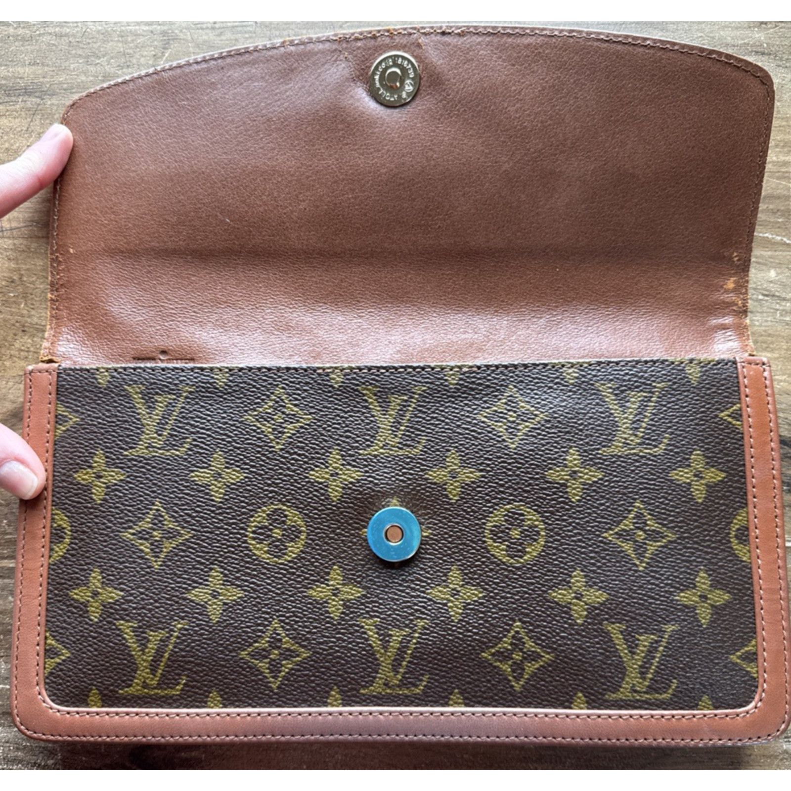 Louis Vuitton Louis Vuitton Monogram Pochette Dame Vintage Clutch Bag 941 Size ONE SIZE - 8 Thumbnail