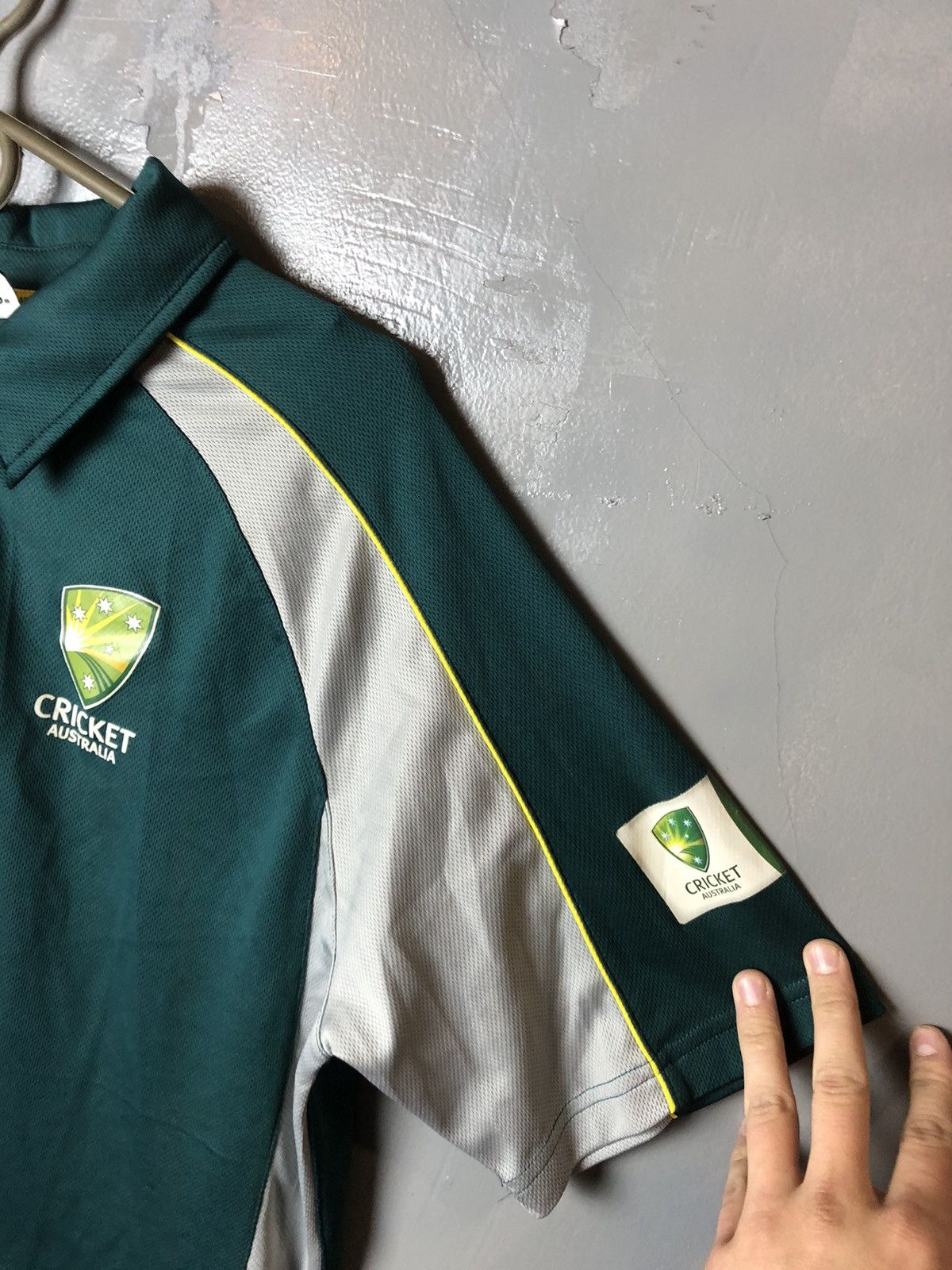Asics Men’s cricket jersey Australia 🇦🇺 ASICS size M Size US M / EU 48-50 / 2 - 2 Thumbnail