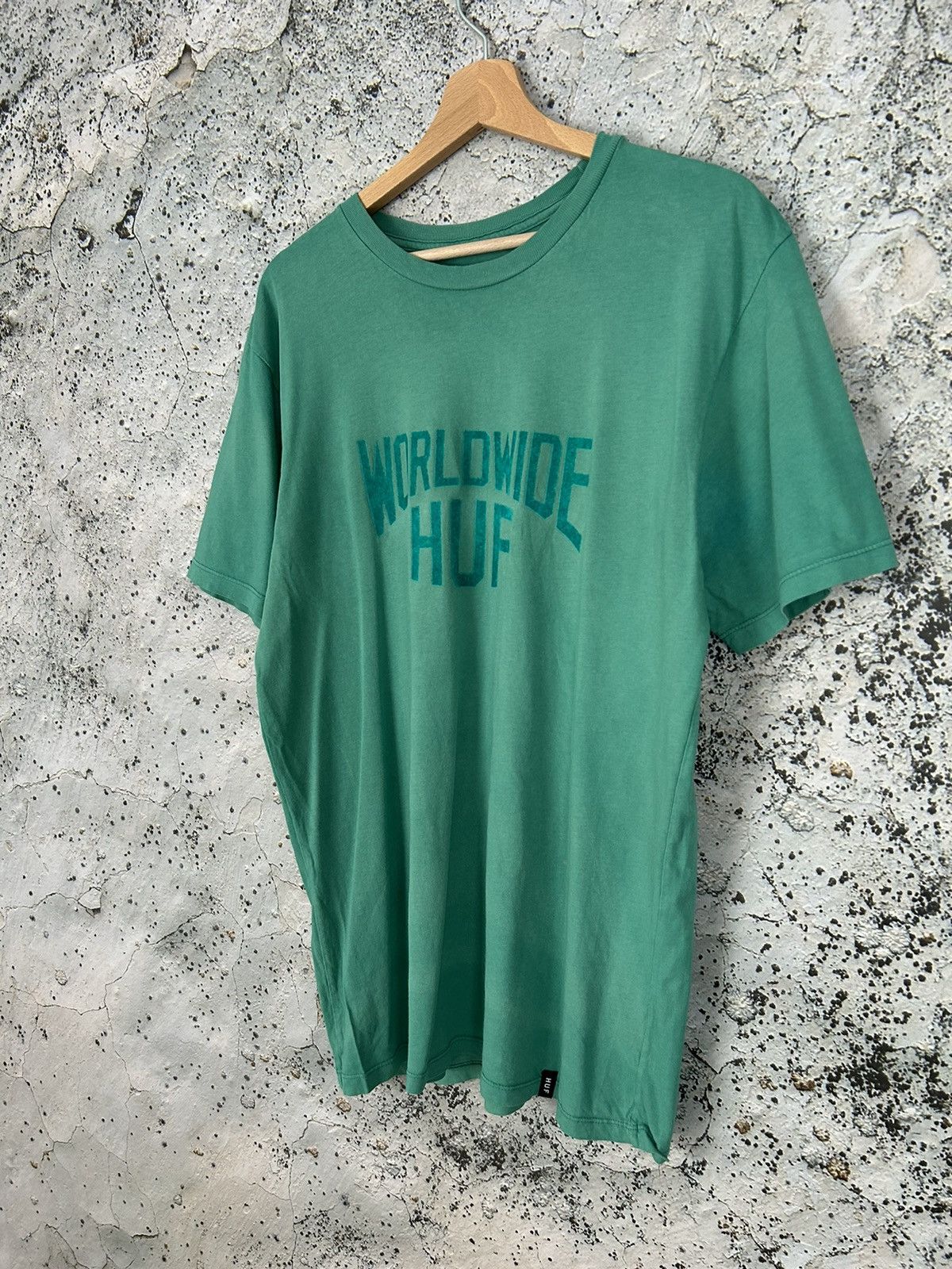 Huf Huf Skateboards Logo Tee Skategang Hype Streetwear Size US M / EU 48-50 / 2 - 2 Thumbnail