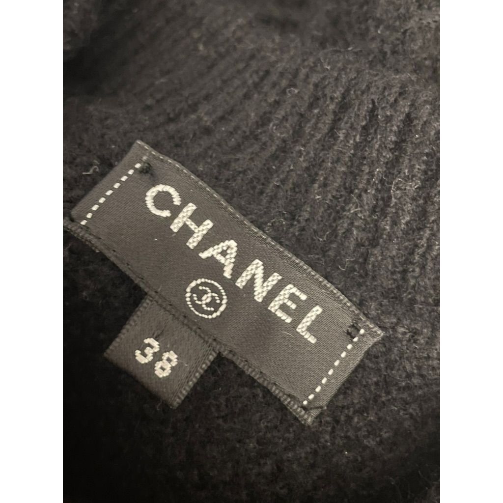 Chanel Chanel Womens Black Wool Knit Sweater With Silver Button Sho Size XS / US 0-2 / IT 36-38 - 7 Thumbnail