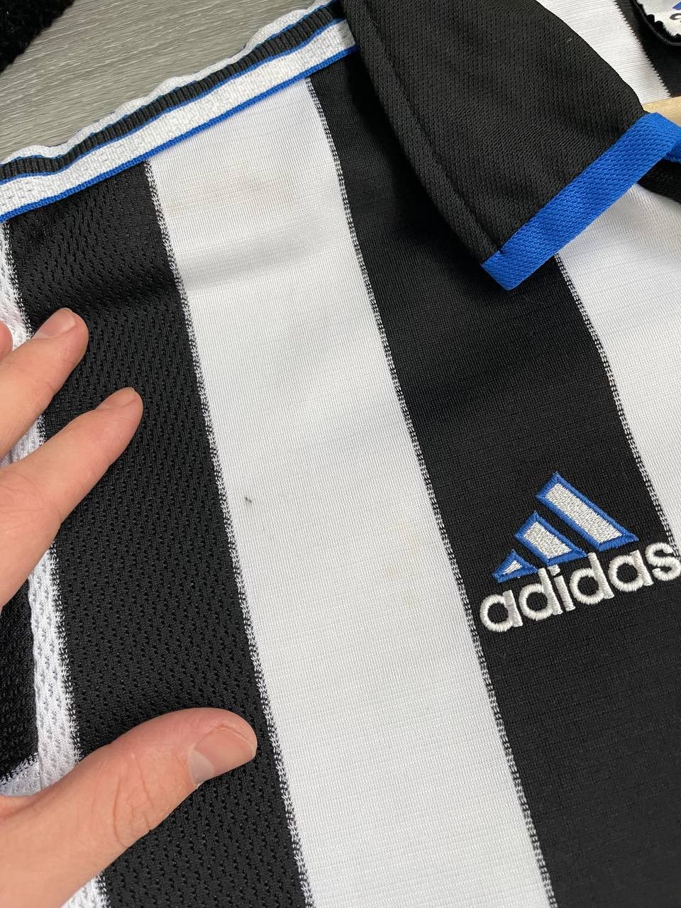Adidas × Vintage NEWCASTLE UNITED 1999/2000 HOME SHIRT SOCCER JERSEY ADIDAS Size US XL / EU 56 / 4 - 8 Thumbnail