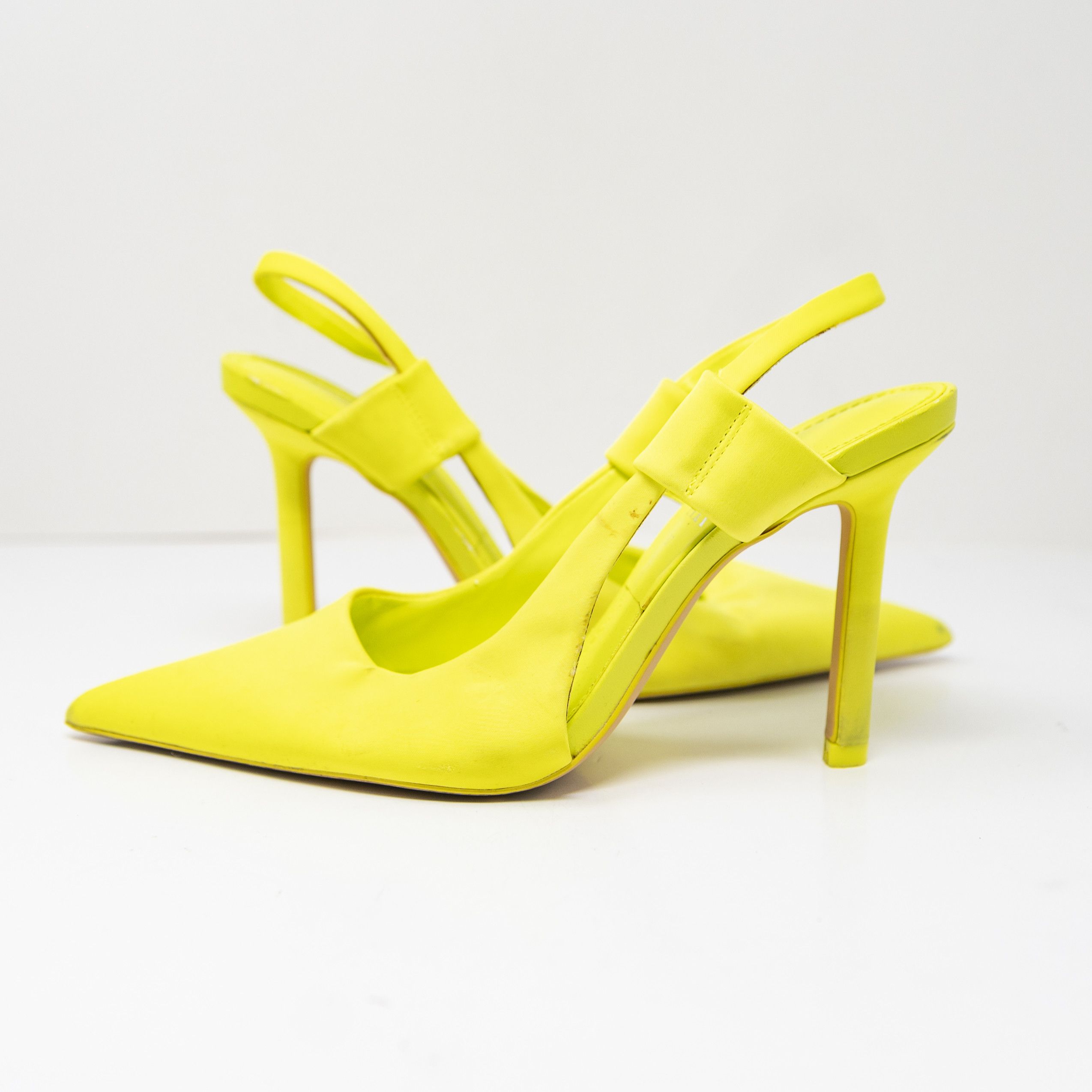 Zara Zara Fabric Wrapped Pointed Toe Slingback Size US 7 / IT 37 - 1 Thumbnail