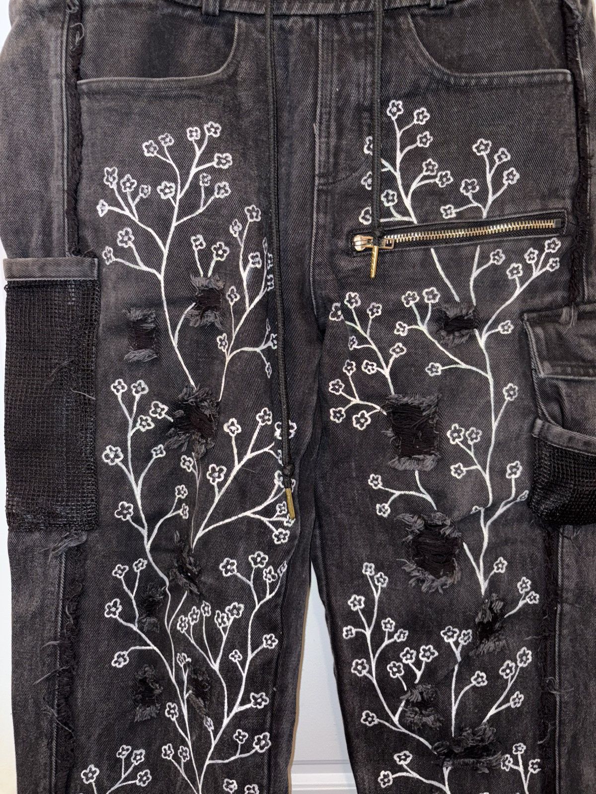 Jakischrist JAKISCHRIST “Floral Distressed Cargo Jeans” Size US 31 - 3 Thumbnail