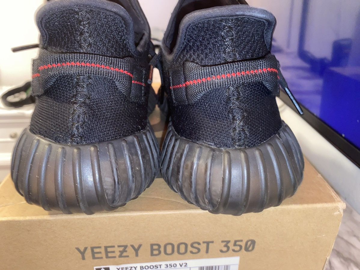 Yeezy Yeezy Boost V2 Bred Size US 10.5 / EU 43-44 - 8 Thumbnail
