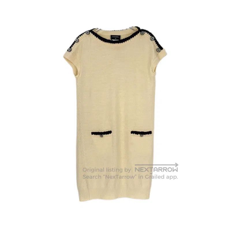 Chanel Chanel Beige shoulder button wool dress Size XS / US 0-2 / IT 36-38 - 1 Thumbnail