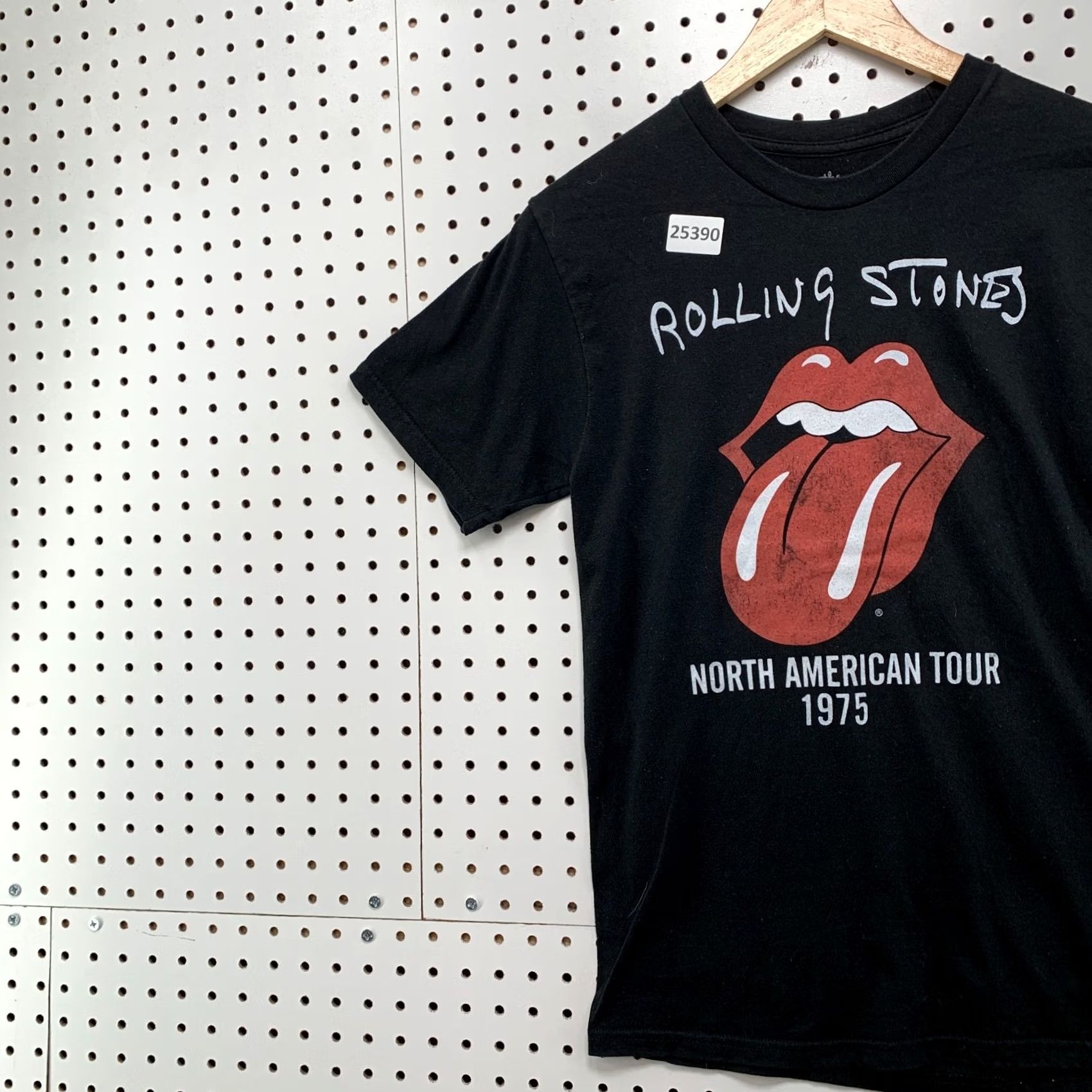 Vintage VINTAGE The Rolling Stones Shirt Black 1975 American tour Graphic Adult Small Band 17x26 Size US S / EU 44-46 / 1 - 3 Thumbnail
