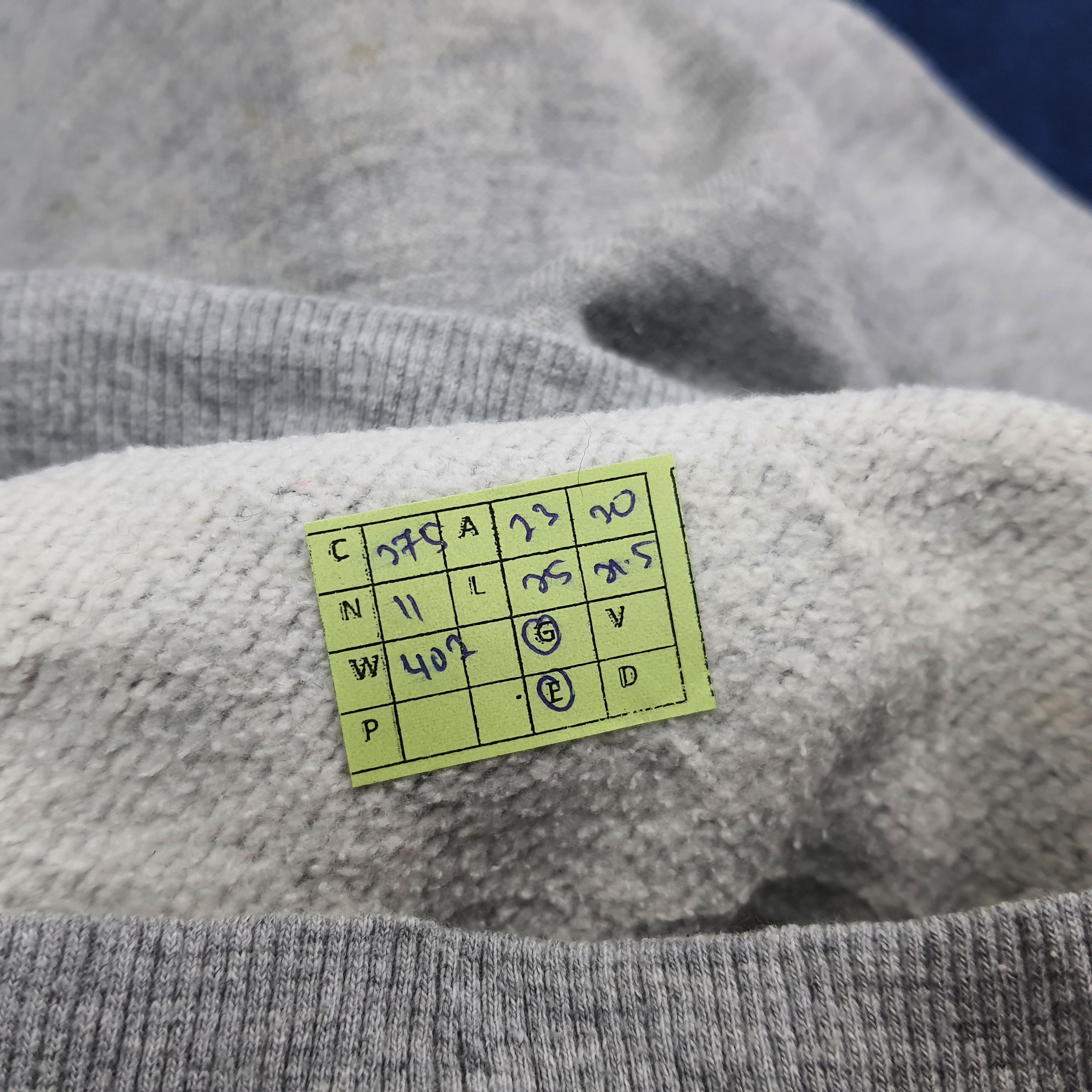Japanese Brand Vintage Mugen Honda Racing Custom Logo Sweatshirt C275N11 Size US L / EU 52-54 / 3 - 9 Thumbnail