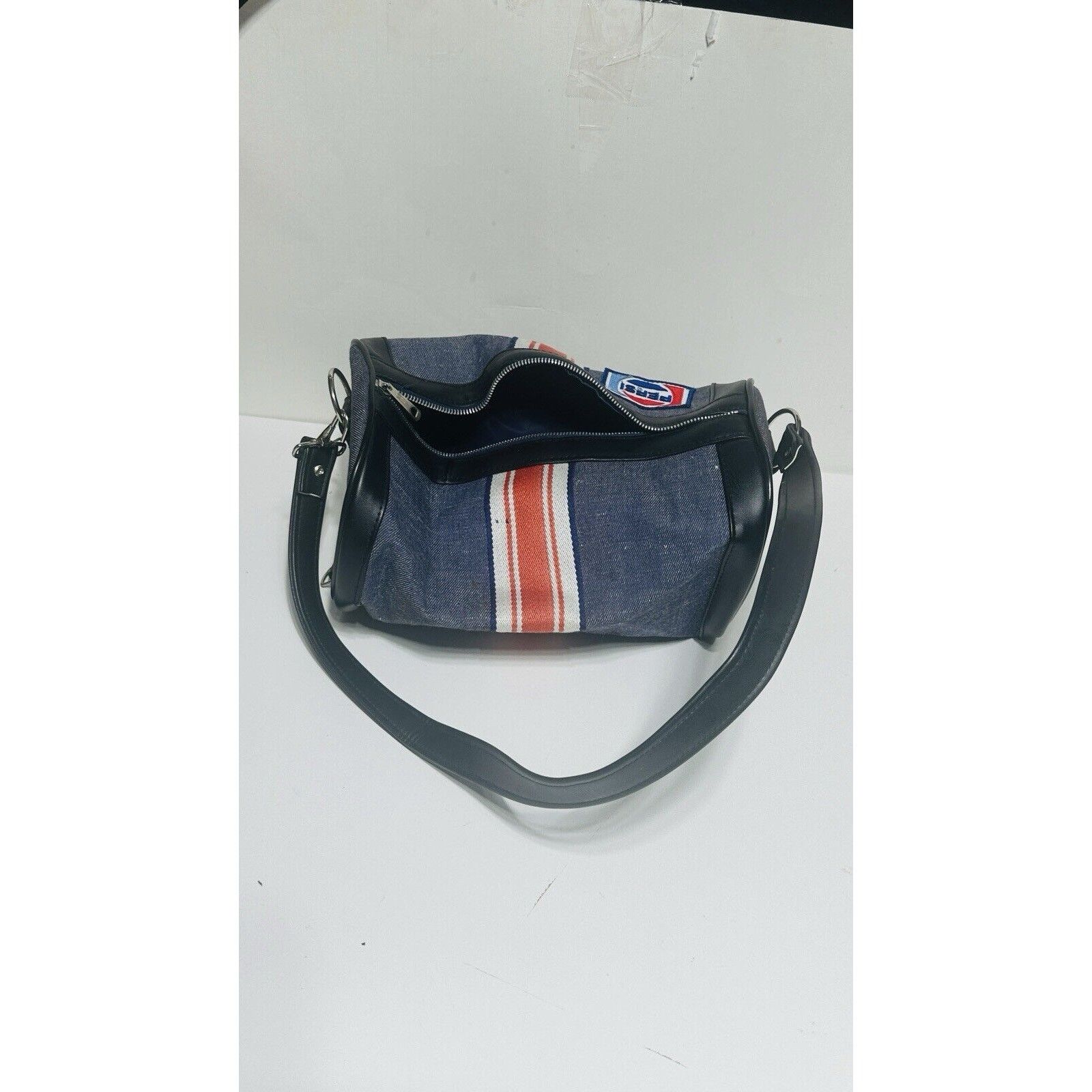 Pepsi Vintage Pepsi Shoulder Carry bag Make up Bag 1980's 90s Rare Size ONE SIZE - 7 Thumbnail