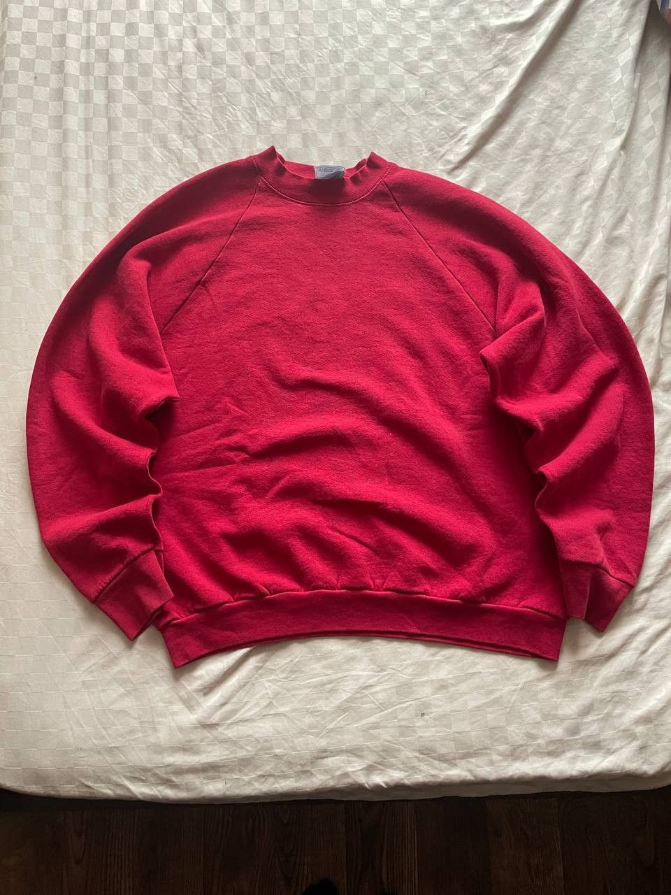 Fruit Of The Loom Vintage Fruit Of The Loom Sweatshirt Red 80s Blank Fleece Size US XL / EU 56 / 4 - 1 Thumbnail