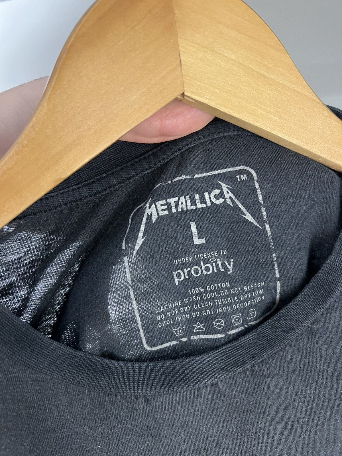 Band Tees VINTAGE METALLICA WORLD TOUR ROCK T-SHIRT RETRO METAL 90s Size US L / EU 52-54 / 3 - 8 Thumbnail