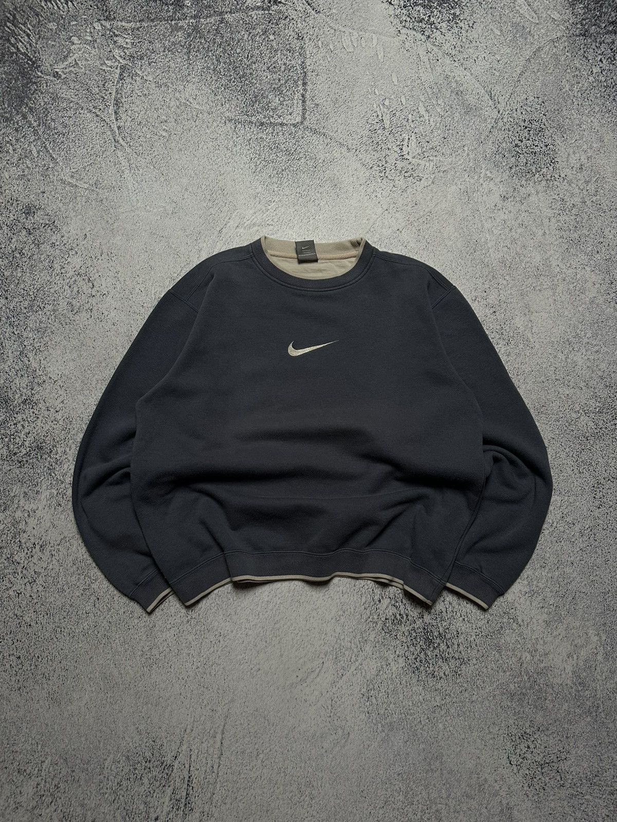 Nike Vintage Nike Big Logo Sweatshirt Mens Size M Gray Size US M / EU 48-50 / 2 - 1 Thumbnail