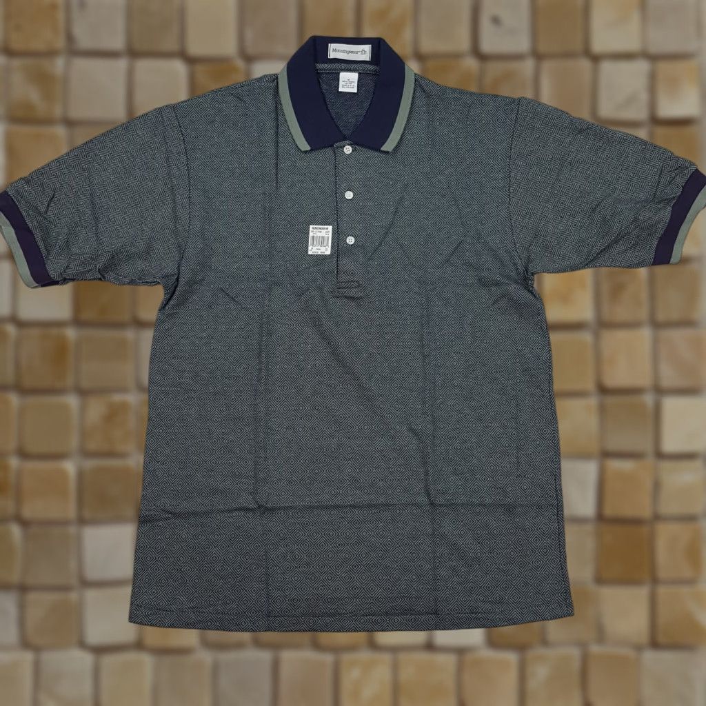 Vintage VINTAGE MunsingWear Diamond Collared Polo Shirt Shirt M Mens Gray 90s Preppy Outdoor Golf Tennis Casual Polo Size US M / EU 48-50 / 2 - 1 Thumbnail