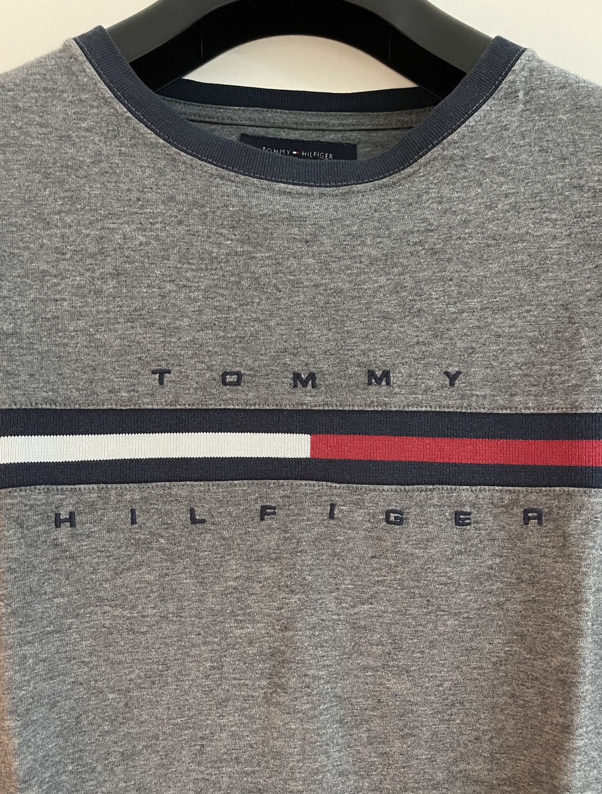 Tommy Hilfiger Tommy Hilfiger vintage T-Shirt with embroidered Logo Print Size US M / EU 48-50 / 2 - 5 Thumbnail