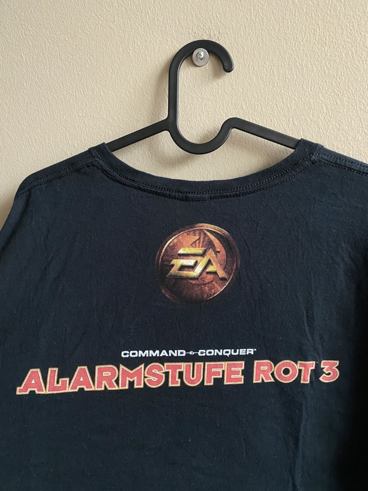 The Game Command & Conquer Game EA Sports Promo Ussr Tee Size US L / EU 52-54 / 3 - 5 Thumbnail