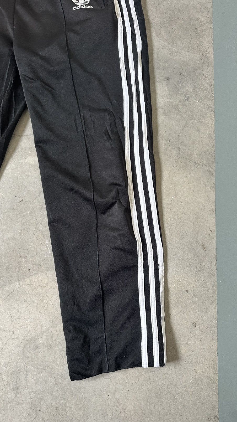 Adidas VINTAGE ADIDAS TRACK PANT Size US 38 / EU 54 - 3 Thumbnail