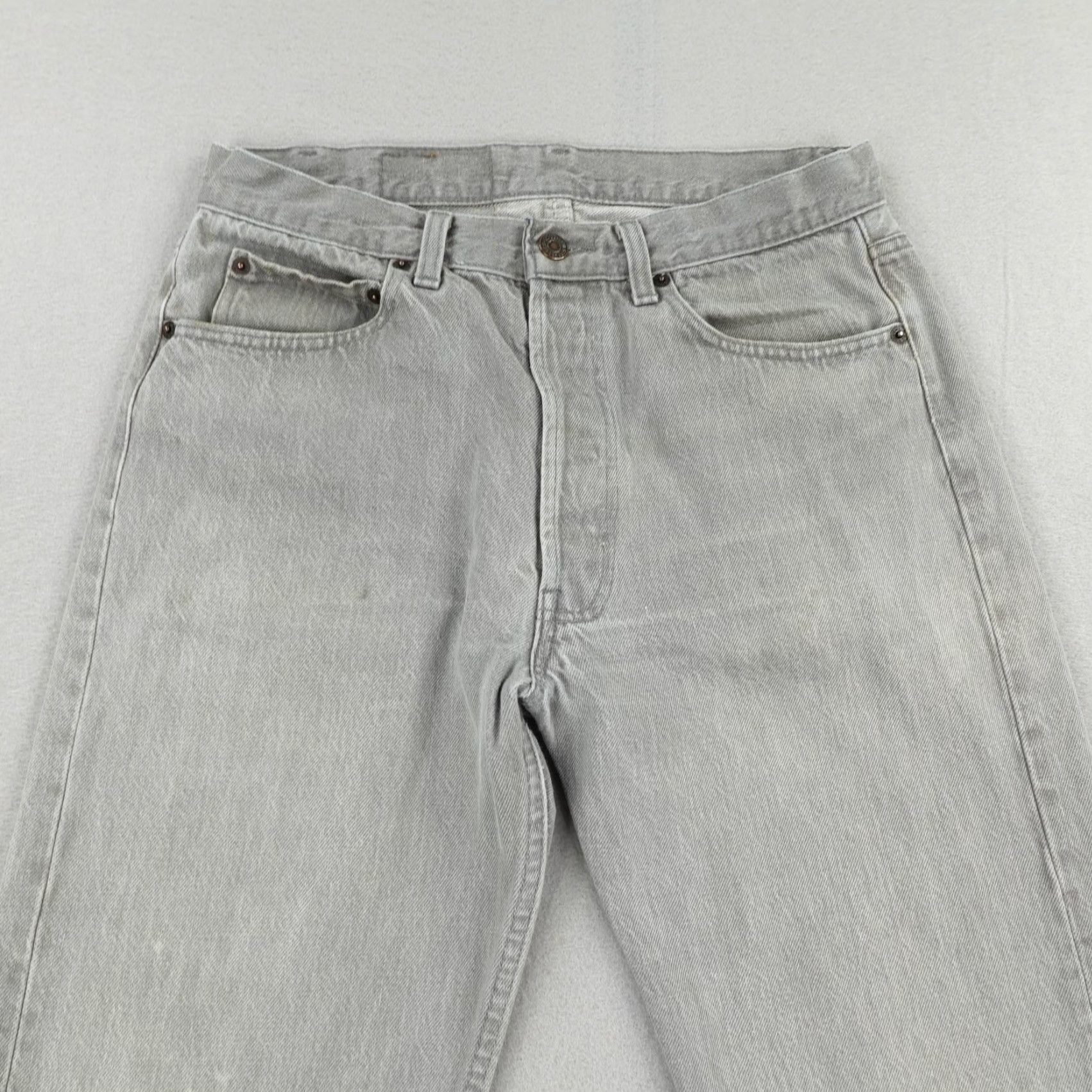 Levi's VINTAGE Levi's 501 Jeans Mens Regular Fit 33x30 Gray Denim Straight Leg Cotton Button Fly 80s Size US 33 - 2 Thumbnail