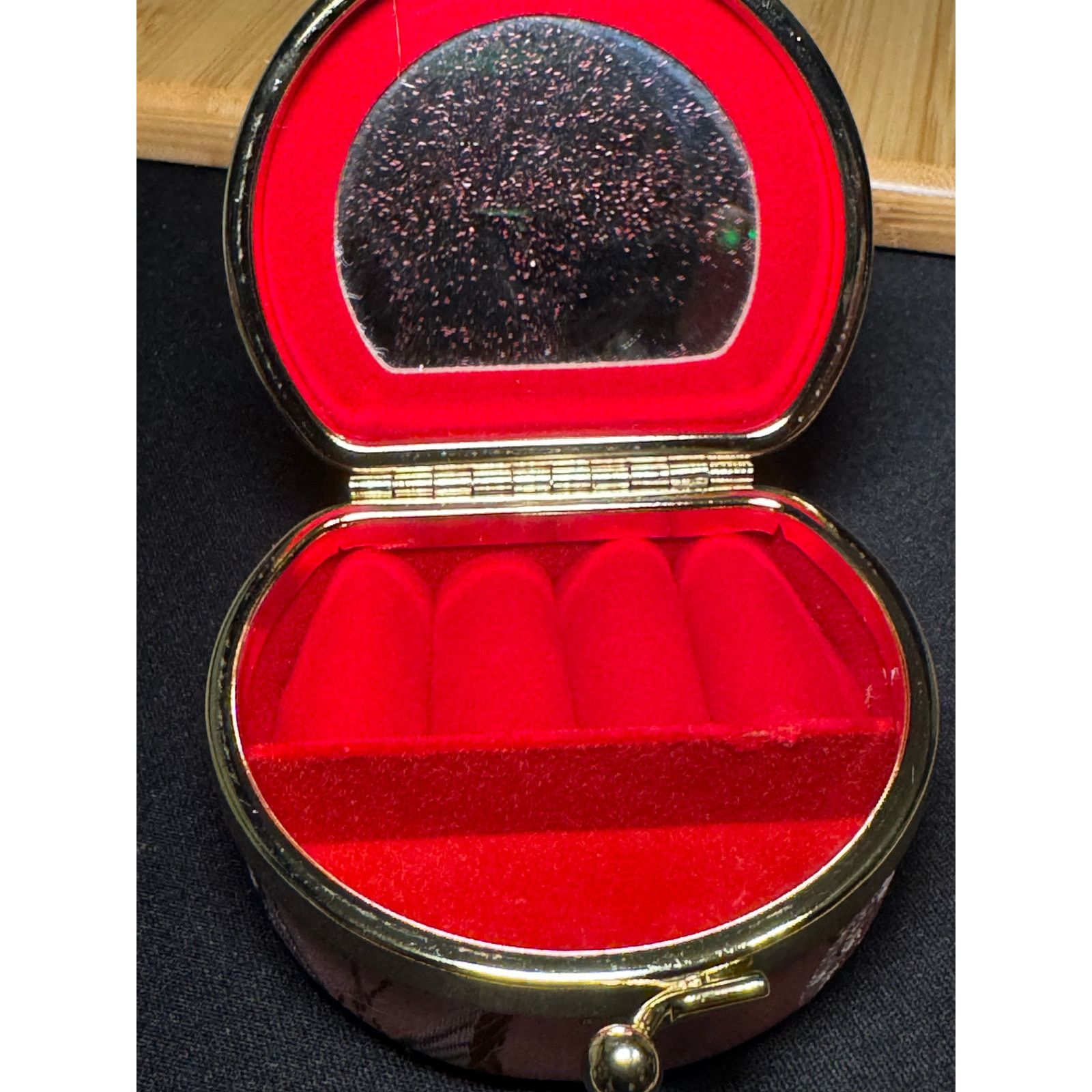 Other Vintage Silk Jewelry Box Kiss Closure with Mirror Size ONE SIZE - 5 Thumbnail
