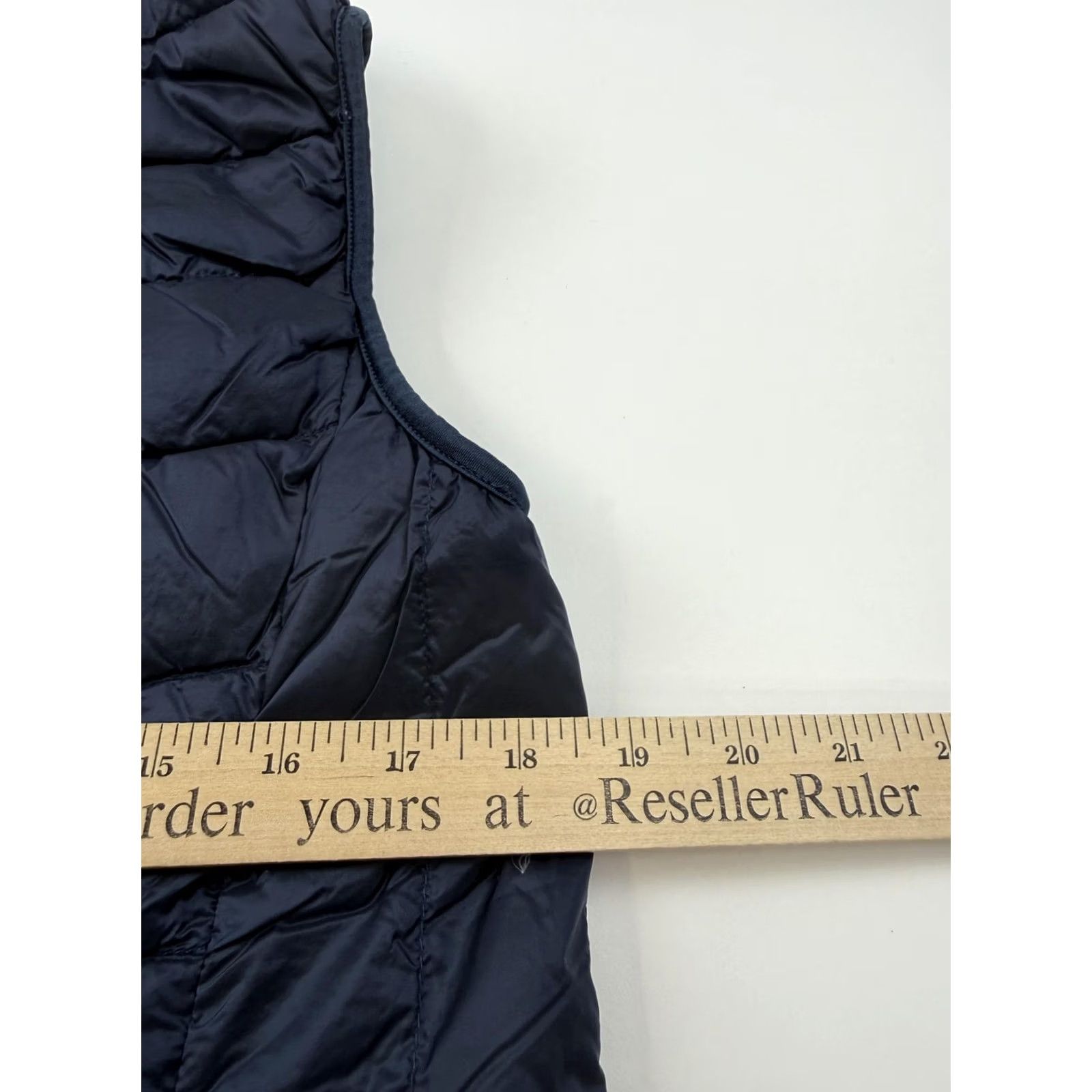 Uniqlo Uniqlo Vest Womens Small Blue Down Puffer Full Zip Lightweight Quilted Packable Size S / US 4 / IT 40 - 6 Thumbnail