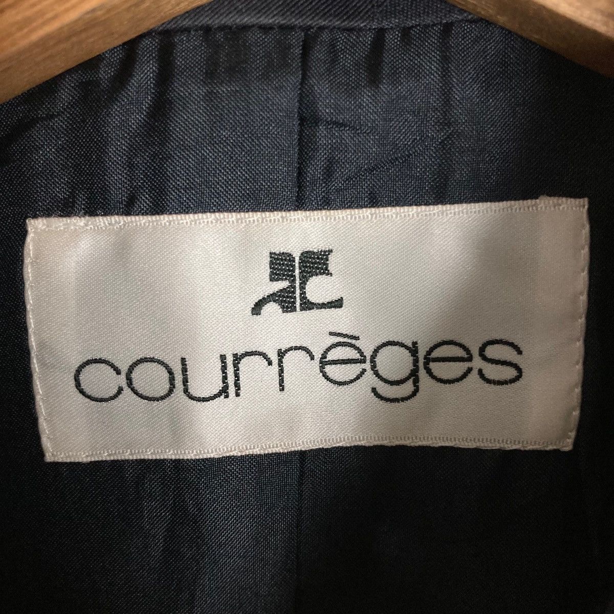 Courreges COURREGES PARIS Button Trench Coat Long Jacket Size US S / EU 44-46 / 1 - 6 Thumbnail