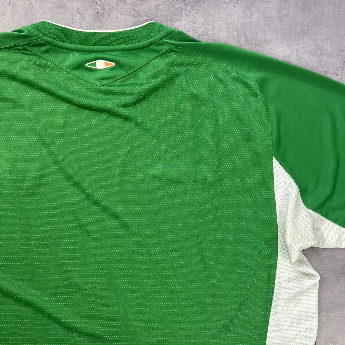 Umbro Rare! Ireland Umbro Soccer Jersey Shirt Vintage Size US XL / EU 56 / 4 - 18 Thumbnail
