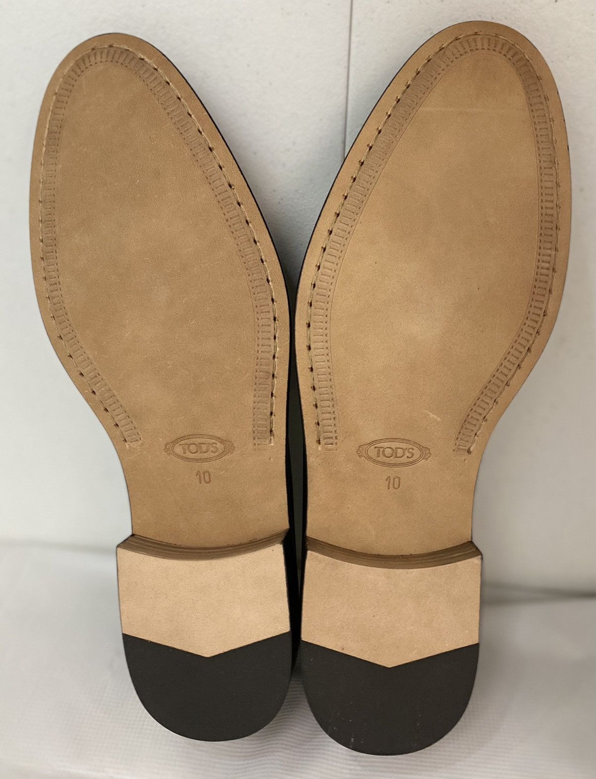 Tod's Tod’s 🇮🇹 Black Calf Leather Logo Emboss Devon Loafer 11 New Size US 11 / EU 44 - 9 Thumbnail