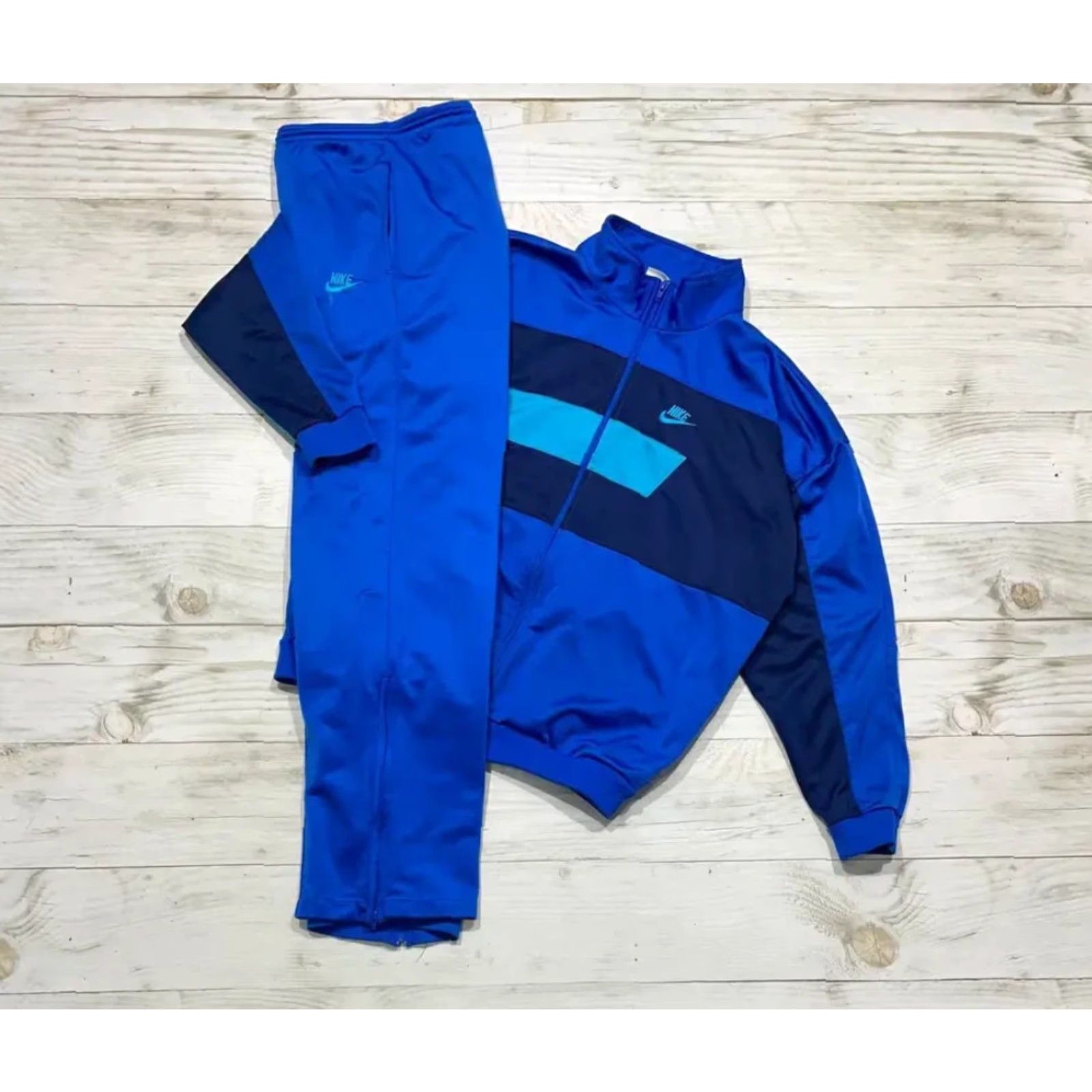 Nike VINTAGE Nike Tracksuit Jacket And Pants Men Size L blue Size 42R - 2 Thumbnail