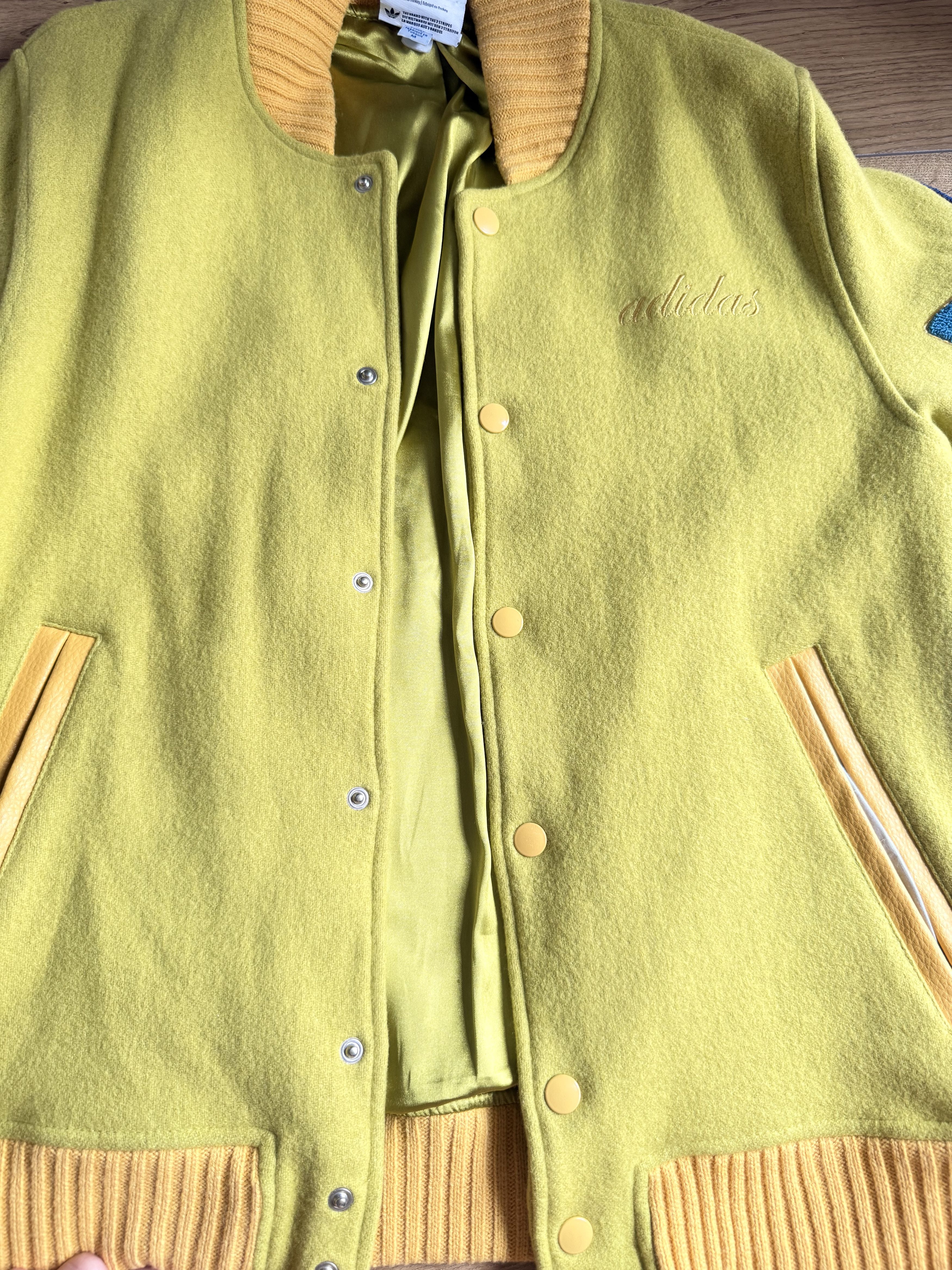 Adidas × Jeremy Scott Jeremy Scott x Adidas Originals Globe Varsity Jacket Size US M / EU 48-50 / 2 - 10 Thumbnail