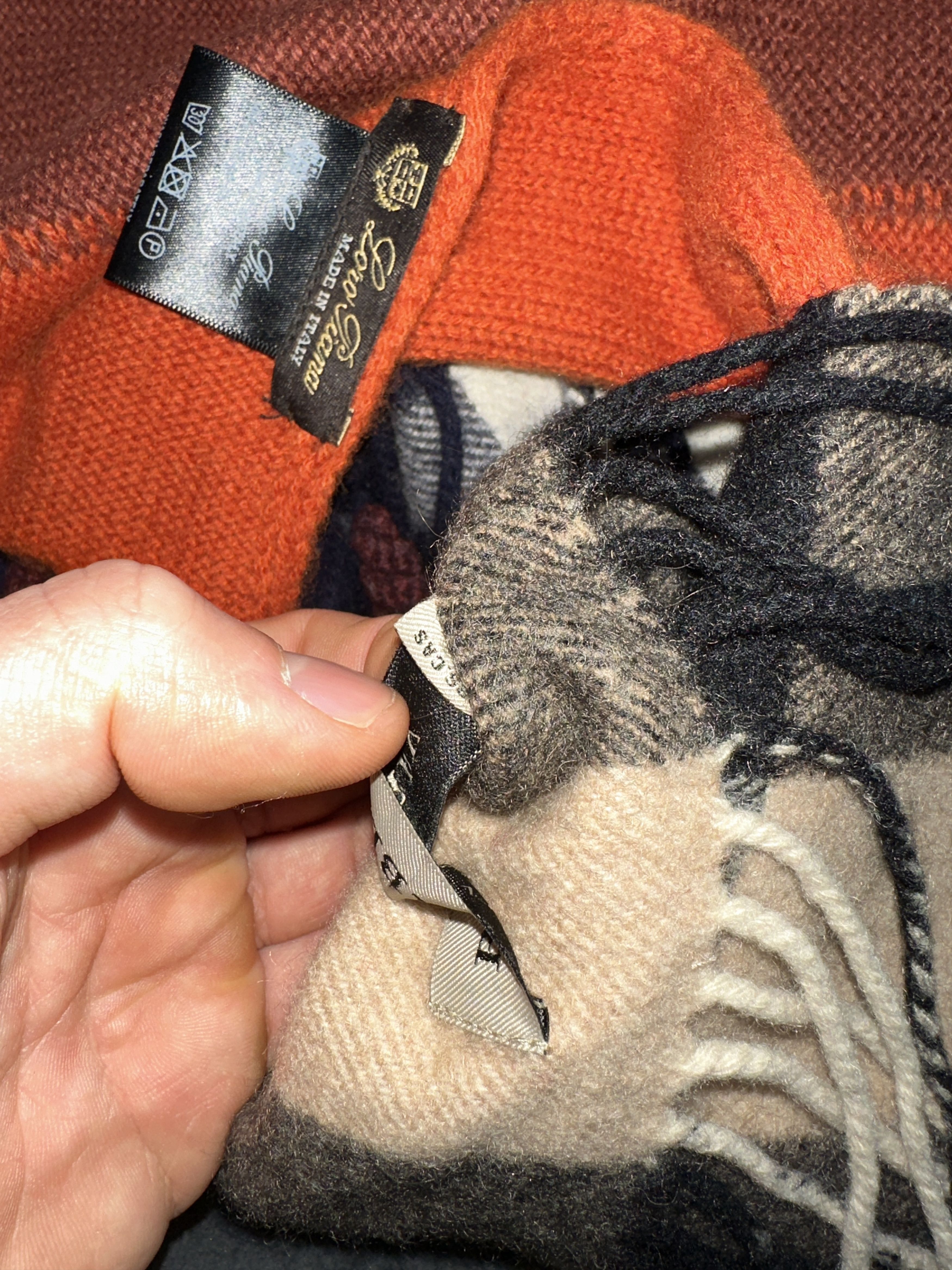 Burberry Burberry 100% Cashmere Classic Check Fringed Scarf 205X37Cm Size ONE SIZE - 5 Thumbnail
