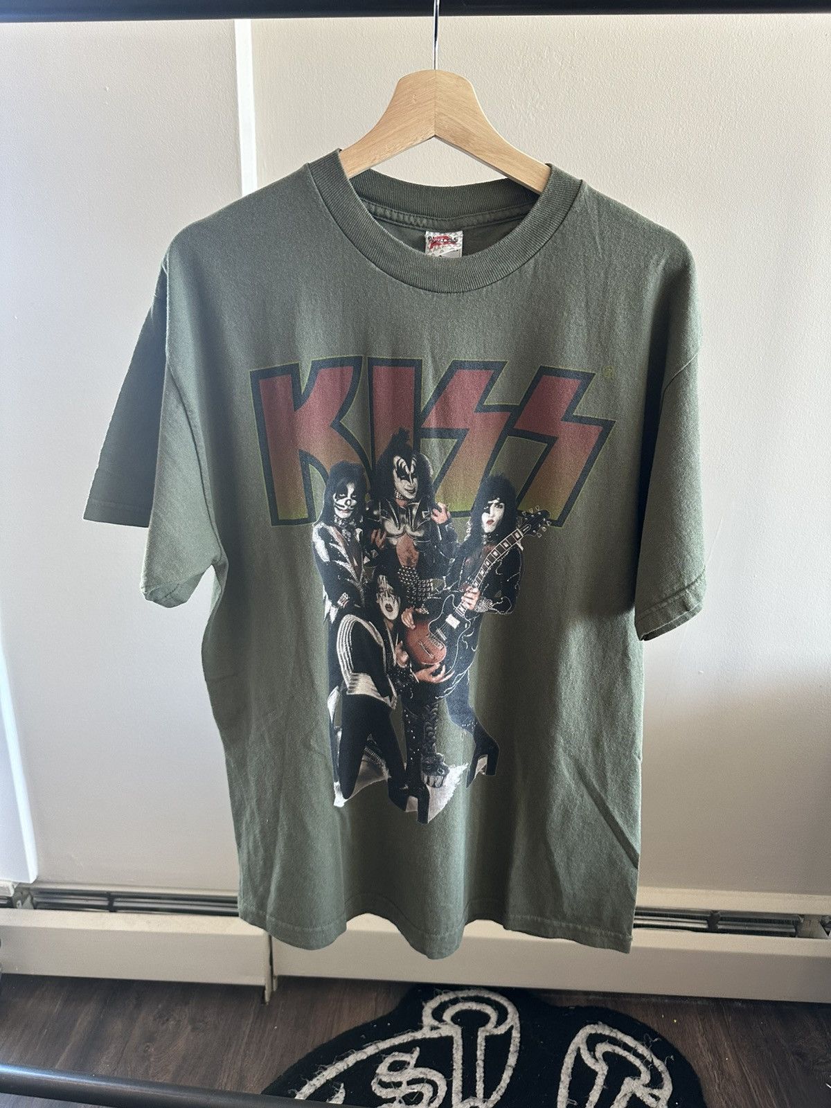 KISS Vintage Kiss Army Tee Size US L / EU 52-54 / 3 - 1 Thumbnail