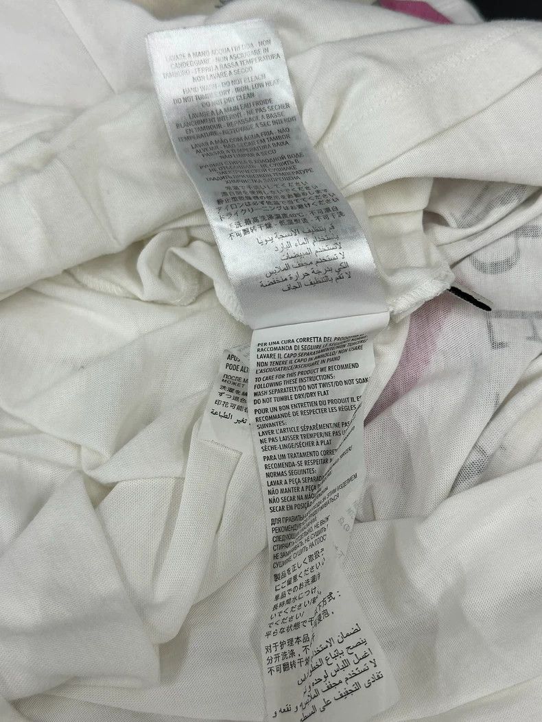 Gucci Gucci White printed letter T-shirt short sleeves Size S / US 4 / IT 40 - 7 Thumbnail