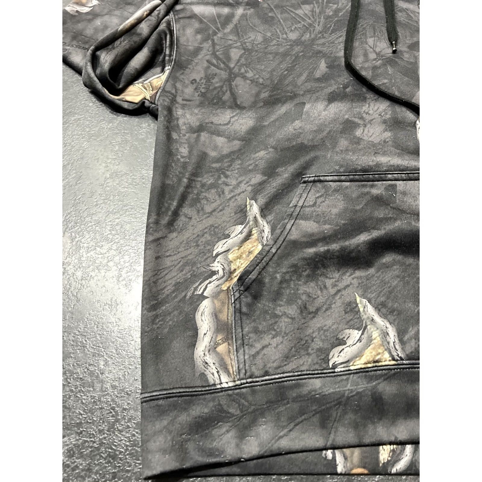 Vintage Mossy Oak Hoodie Mens Size M Black Regular M Size US M / EU 48-50 / 2 - 4 Thumbnail