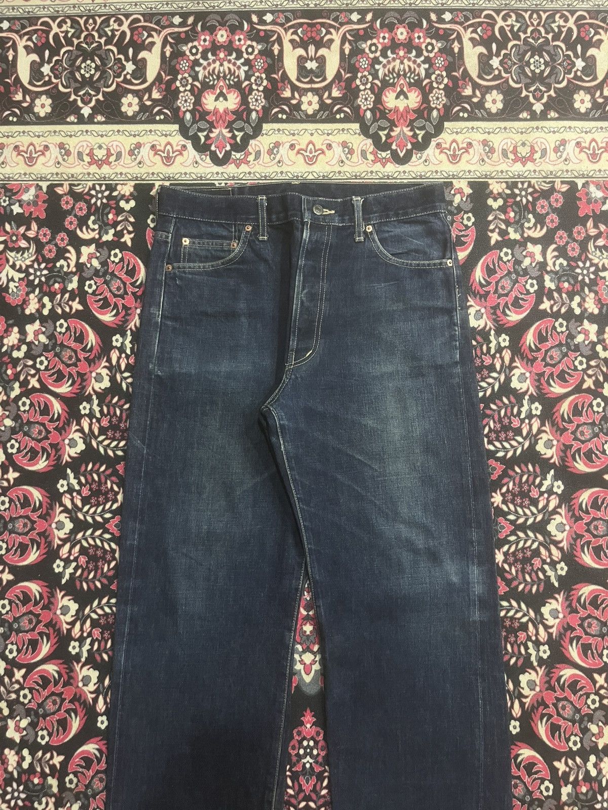 Vintage Japan Brand Dark Blue Faded Washed Buckle Back Selvedge Jean Size US 33 - 3 Thumbnail