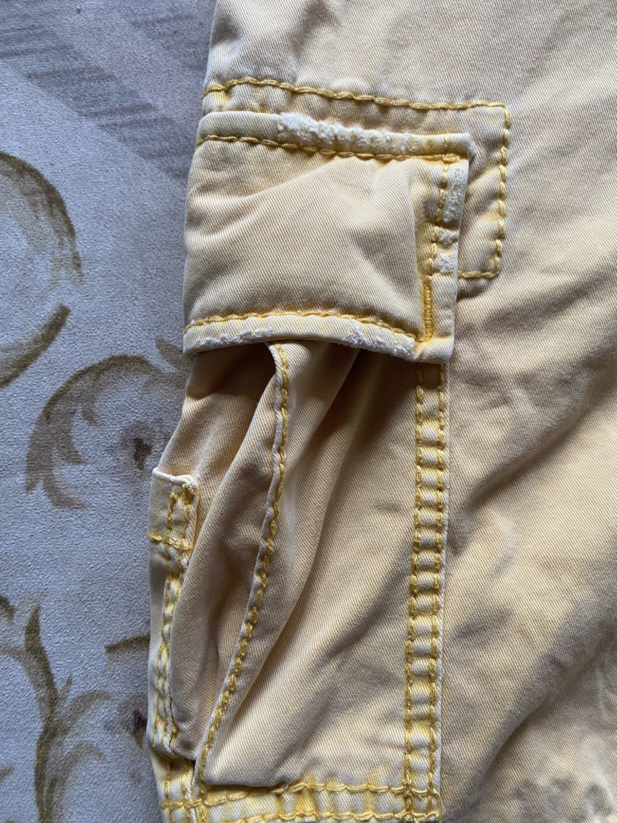 True Religion True Religion Distressed Short Pant Size US 31 - 8 Thumbnail