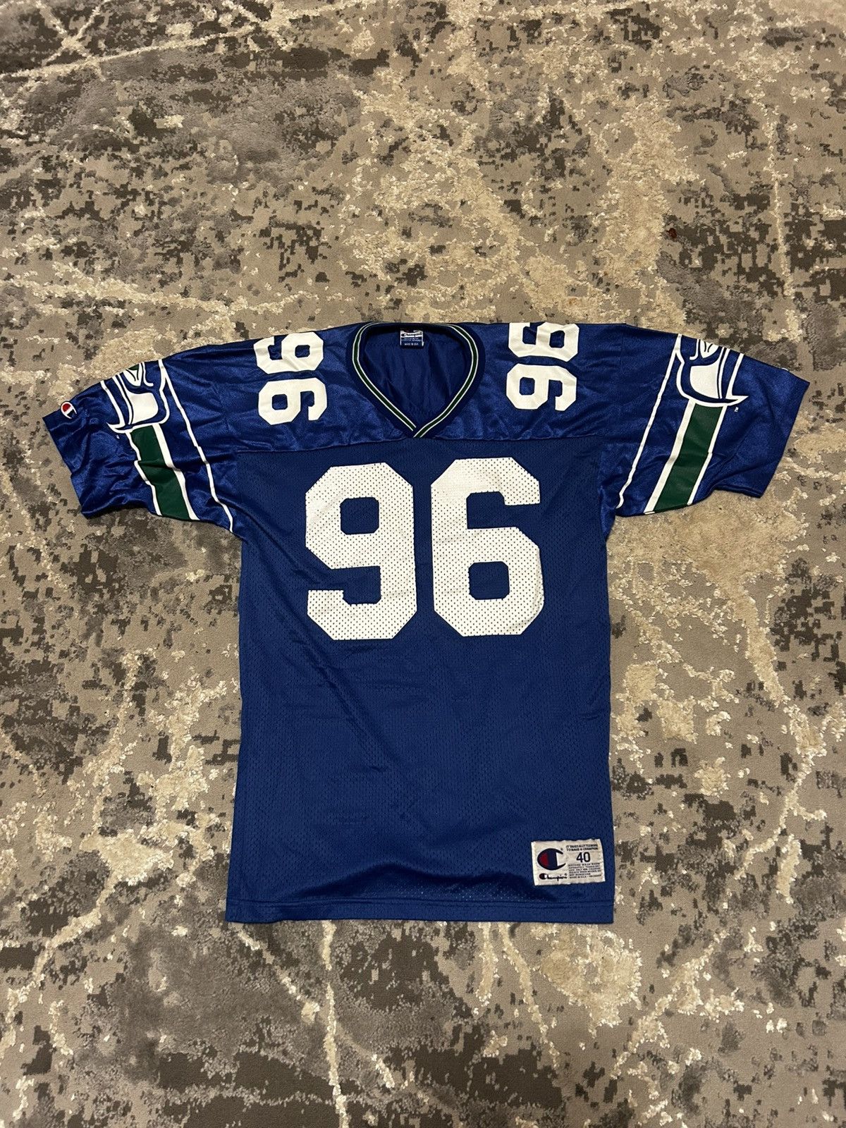 American Eagle Outfitters × Champion VINTAGE champion made in usa jersey eagle basketball jersey Size US M / EU 48-50 / 2 - 1 Thumbnail