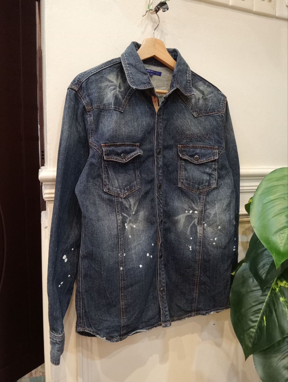 semanticdesign SEMANTIC DESIGN JAPAN PAINTER DENIM SHIRT - SIZE L Size US L / EU 52-54 / 3 - 1 Thumbnail
